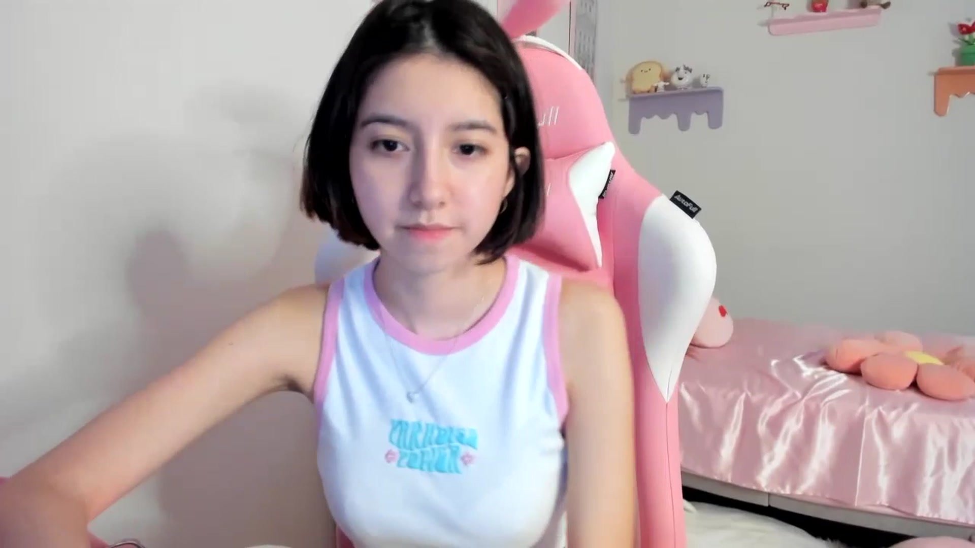 Gallery image thumbnail from Cherrycute666's myfreecams stream on, 07/21/2023, 05:34 image 9 of 20