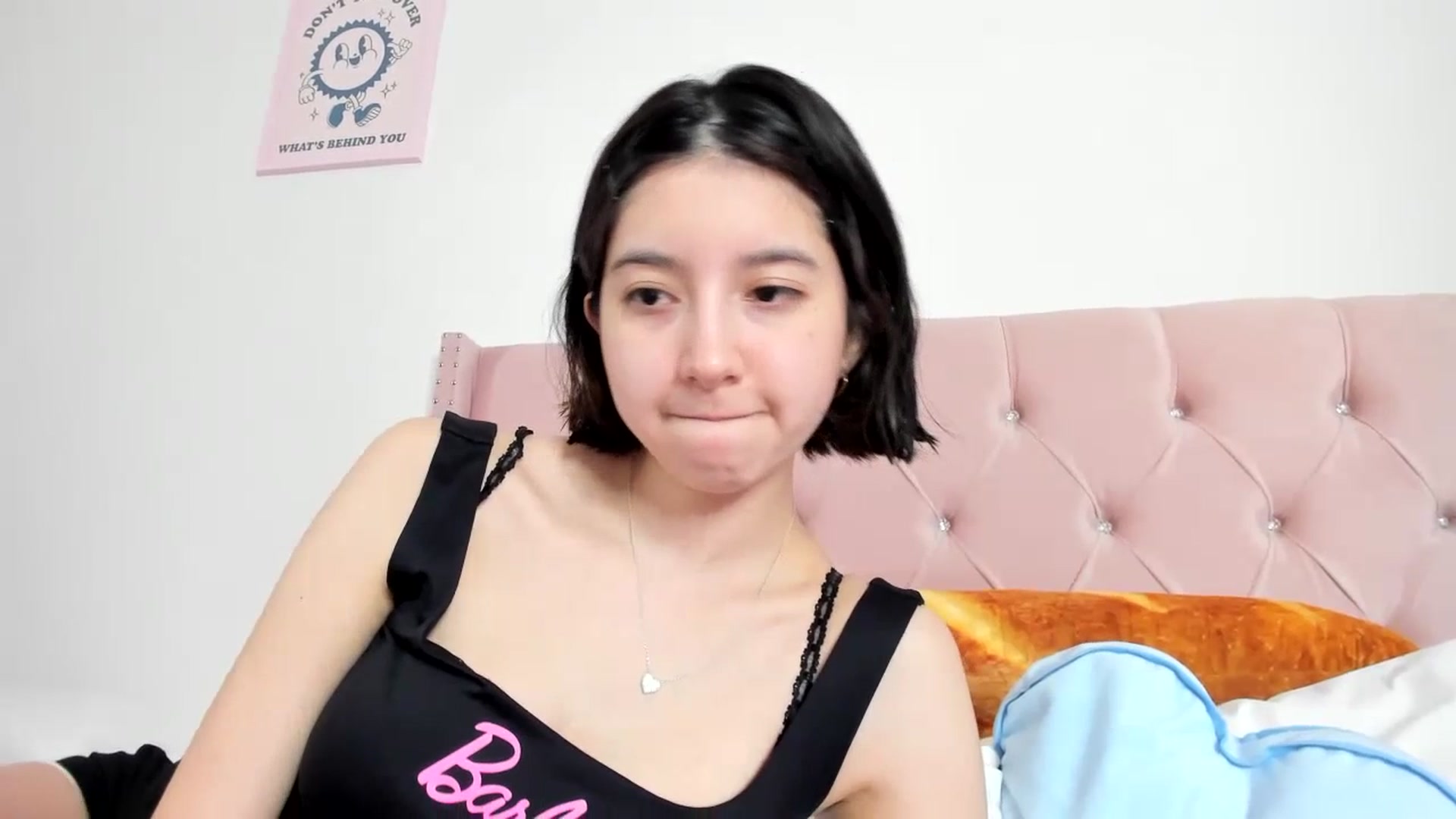 Gallery image thumbnail from Cherrycute666's myfreecams stream on, 07/21/2023, 09:01 image 6 of 20