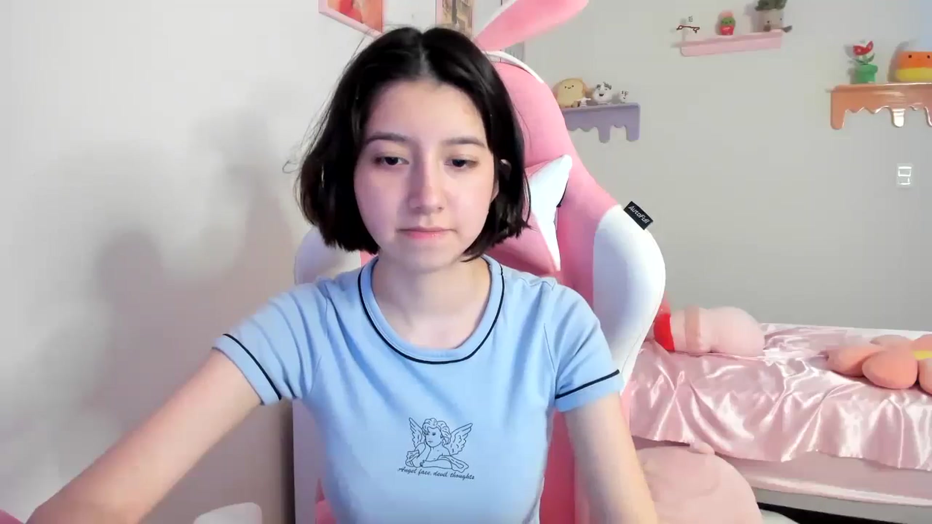 Gallery image thumbnail from Cherrycute666's myfreecams stream on, 07/25/2023, 01:14 image 14 of 20