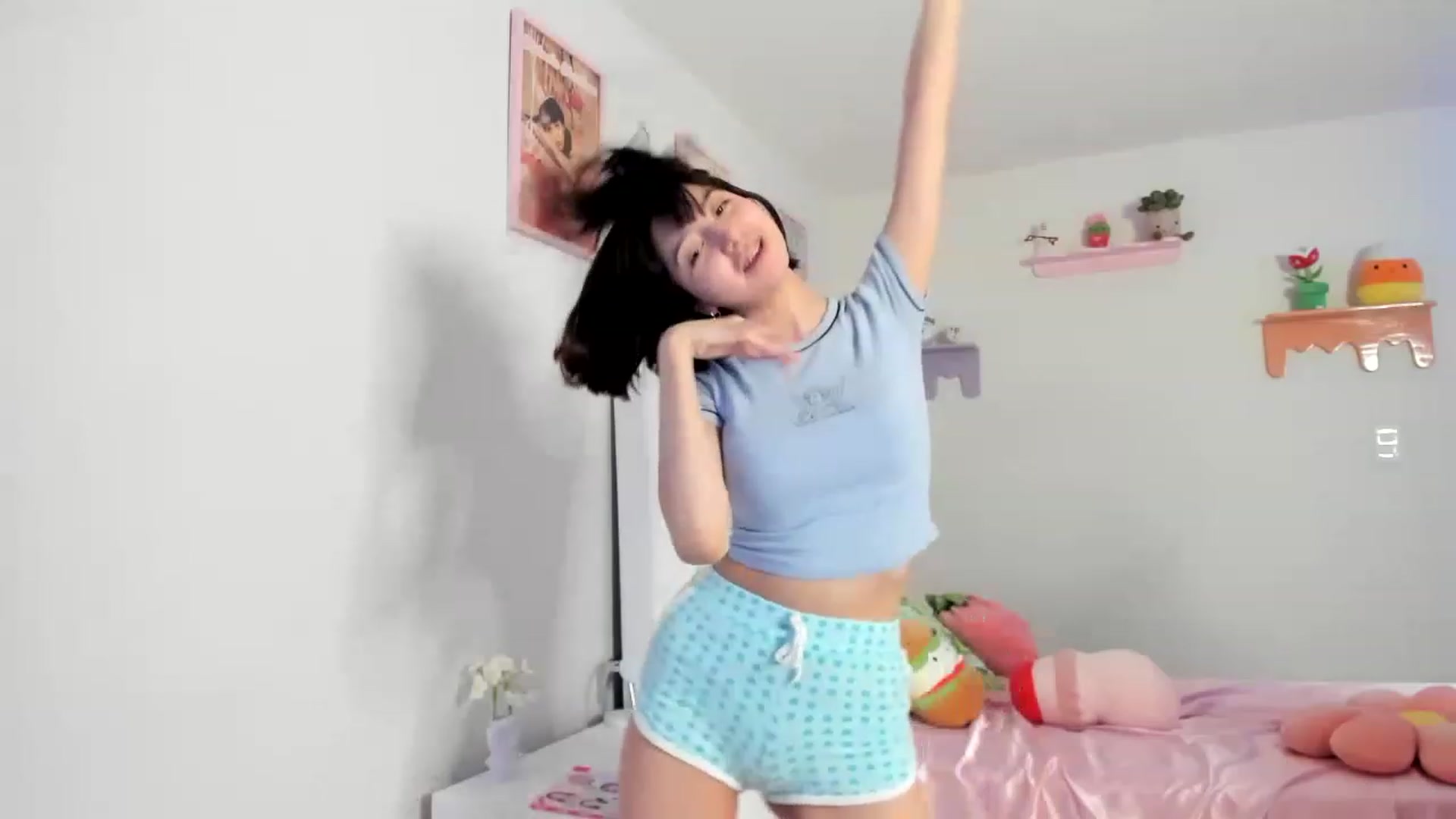 Gallery image thumbnail from Cherrycute666's myfreecams stream on, 07/25/2023, 06:25 image 20 of 20