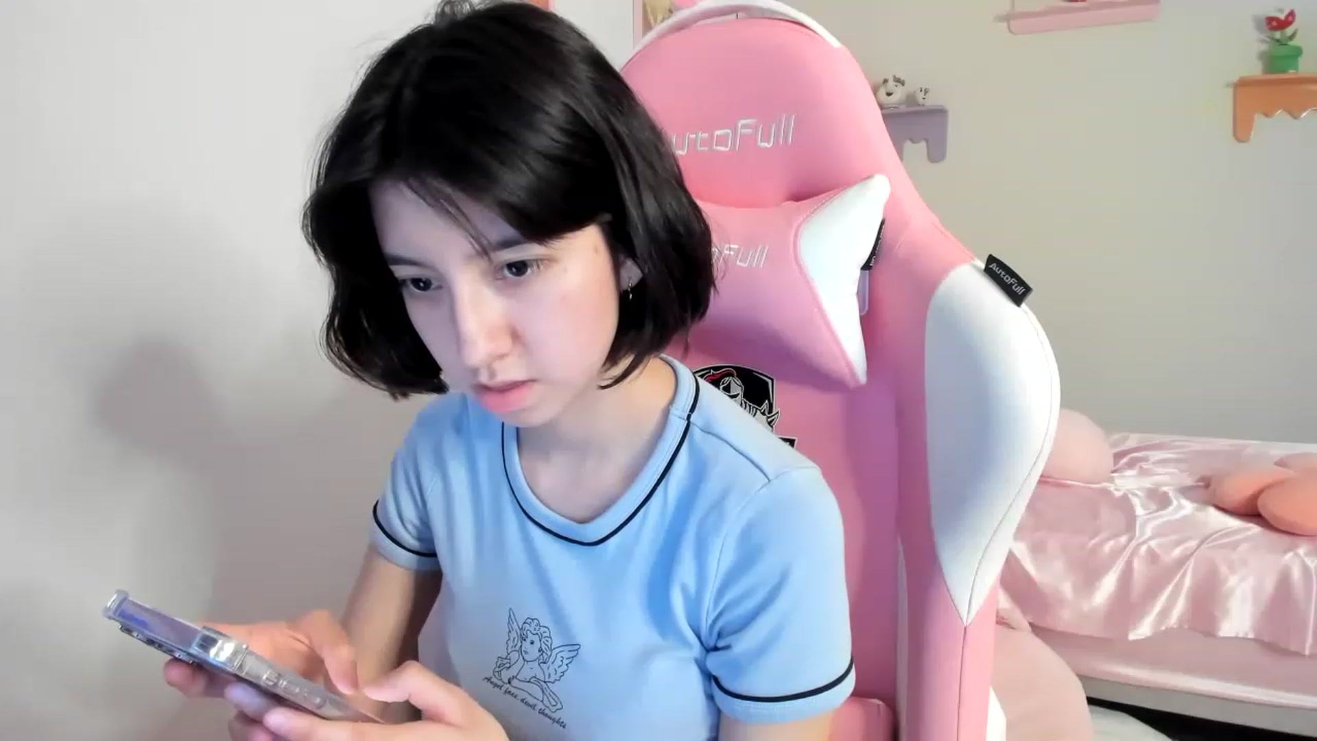 Gallery image thumbnail from Cherrycute666's myfreecams stream on, 07/25/2023, 06:58 image 18 of 20