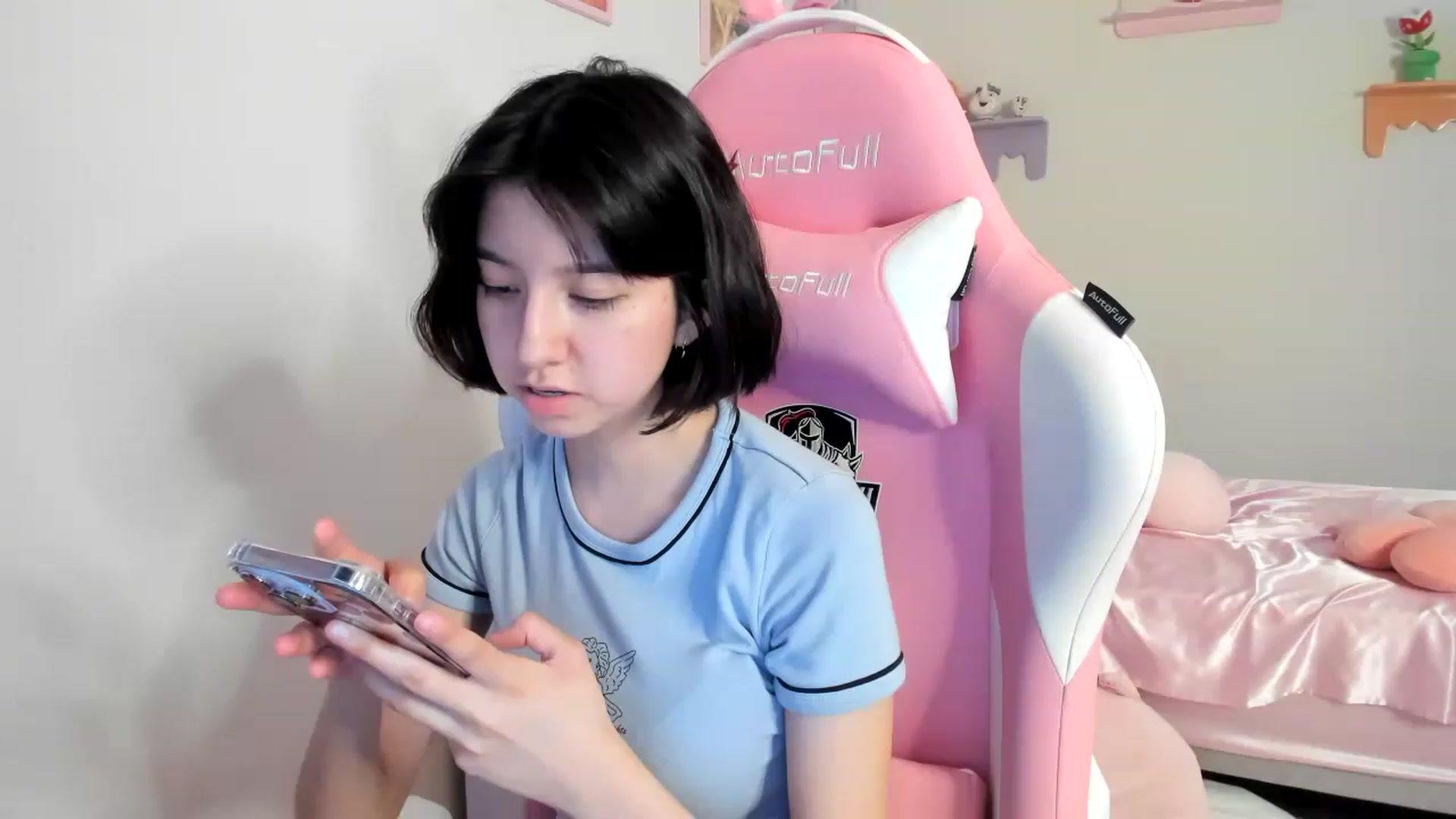 Gallery image thumbnail from Cherrycute666's myfreecams stream on, 07/25/2023, 06:58 image 19 of 20