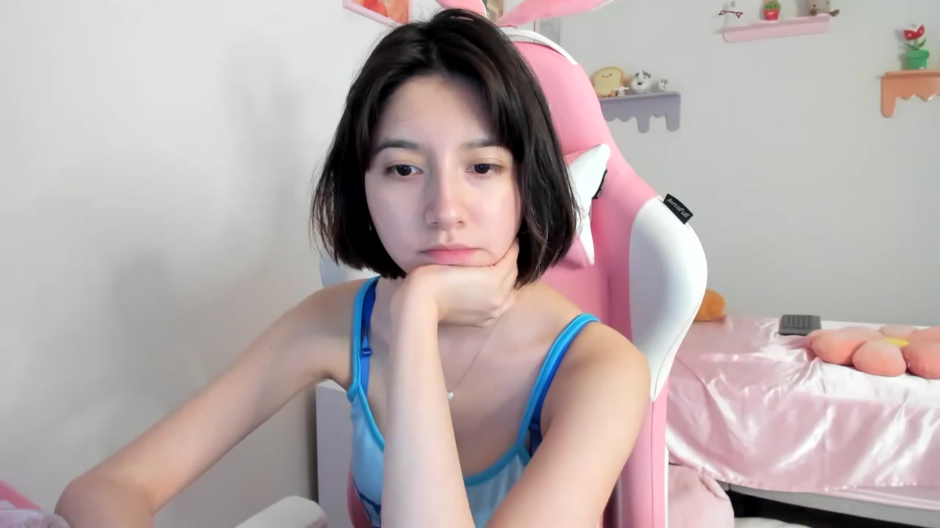 Gallery image thumbnail from Cherrycute666's myfreecams stream on, 07/25/2023, 22:24 image 8 of 20