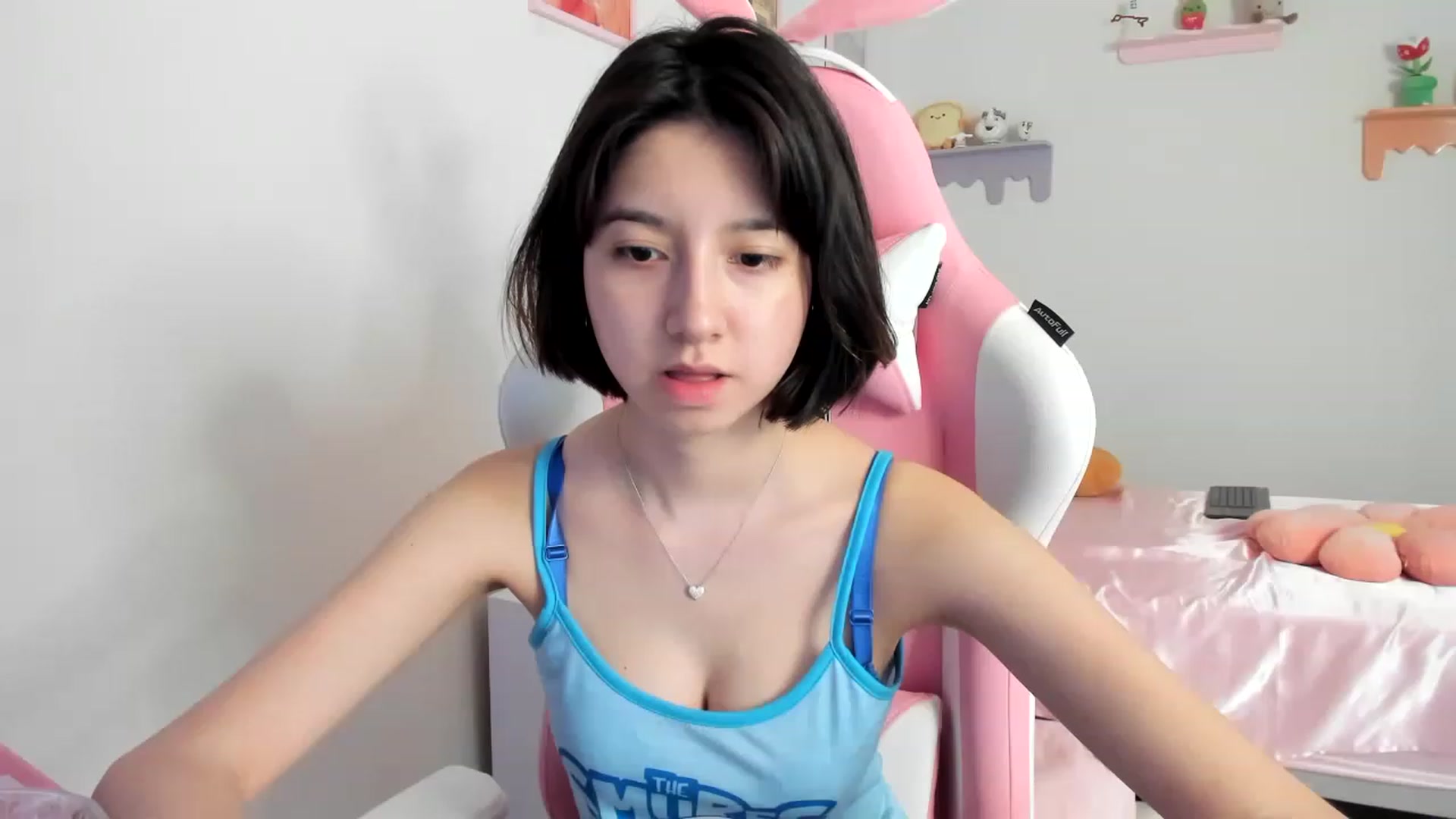 Gallery image thumbnail from Cherrycute666's myfreecams stream on, 07/25/2023, 22:24 image 7 of 20
