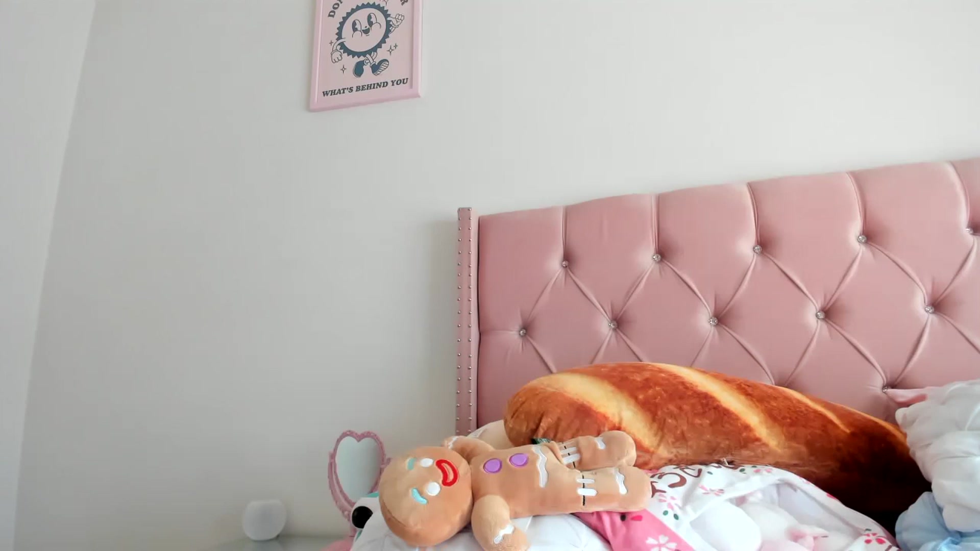 Gallery image thumbnail from Cherrycute666's myfreecams stream on, 07/25/2023, 23:16 image 18 of 20