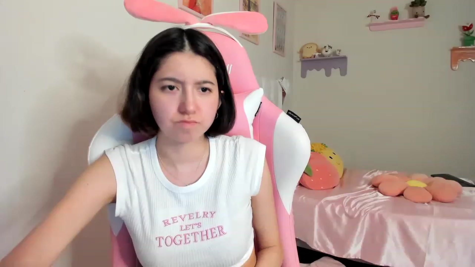 Gallery image thumbnail from Cherrycute666's myfreecams stream on, 07/30/2023, 23:50 image 18 of 20