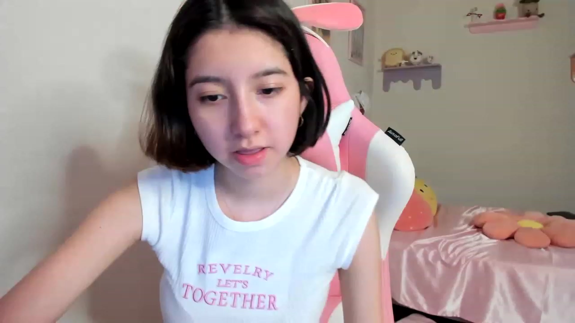Gallery image thumbnail from Cherrycute666's myfreecams stream on, 07/31/2023, 01:38 image 5 of 20