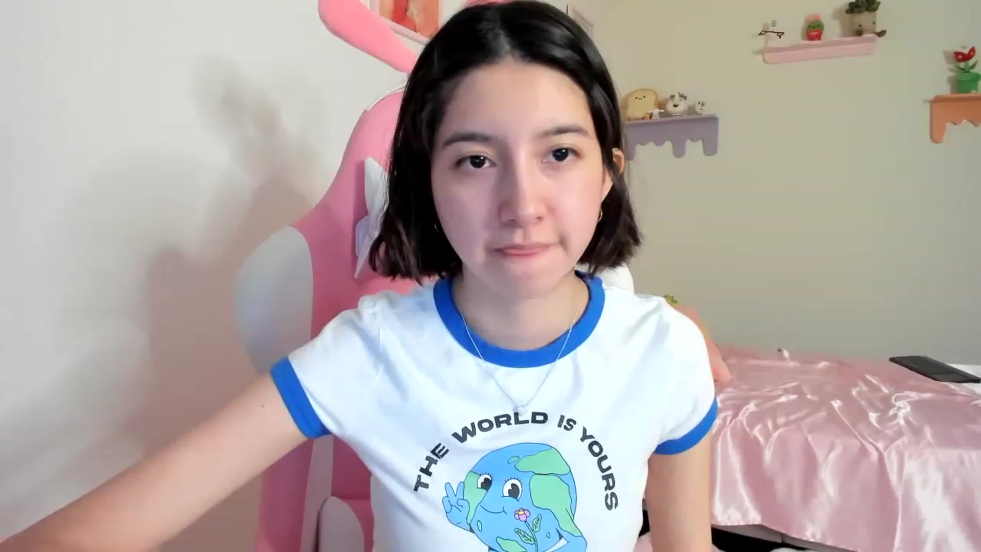 Gallery image thumbnail from Cherrycute666's myfreecams stream on, 08/01/2023, 03:44 image 11 of 20