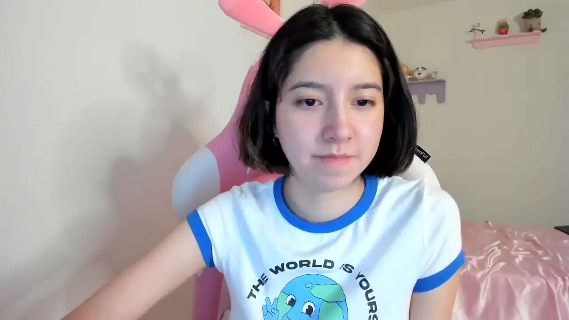 Gallery image thumbnail from Cherrycute666's myfreecams stream on, 08/01/2023, 07:58 image 19 of 20