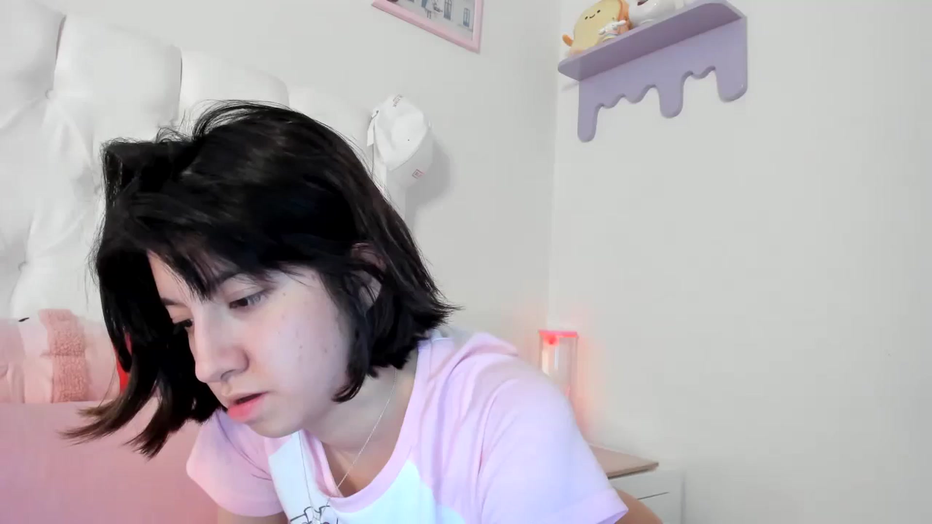 Gallery image thumbnail from Cherrycute666's myfreecams stream on, 08/03/2023, 02:45 image 20 of 20