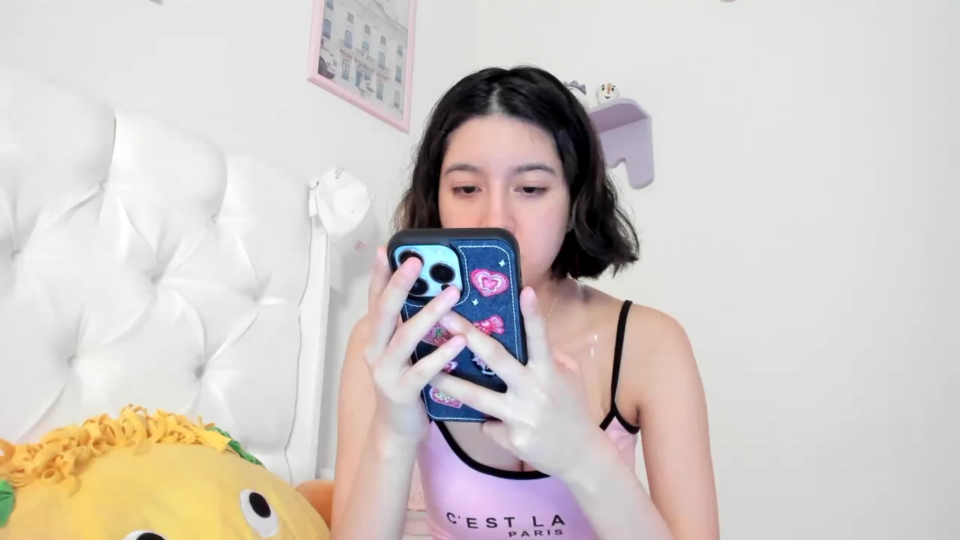 Gallery image thumbnail from Cherrycute666's myfreecams stream on, 08/03/2023, 06:43 image 12 of 20