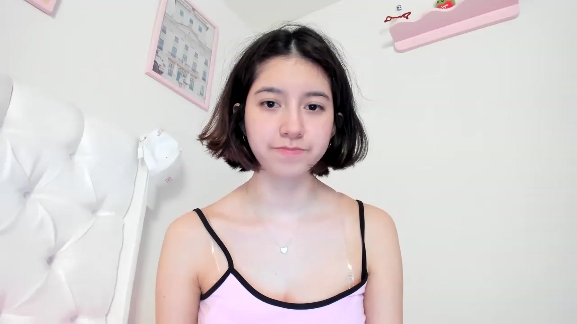 Gallery image thumbnail from Cherrycute666's myfreecams stream on, 08/04/2023, 01:12 image 8 of 20
