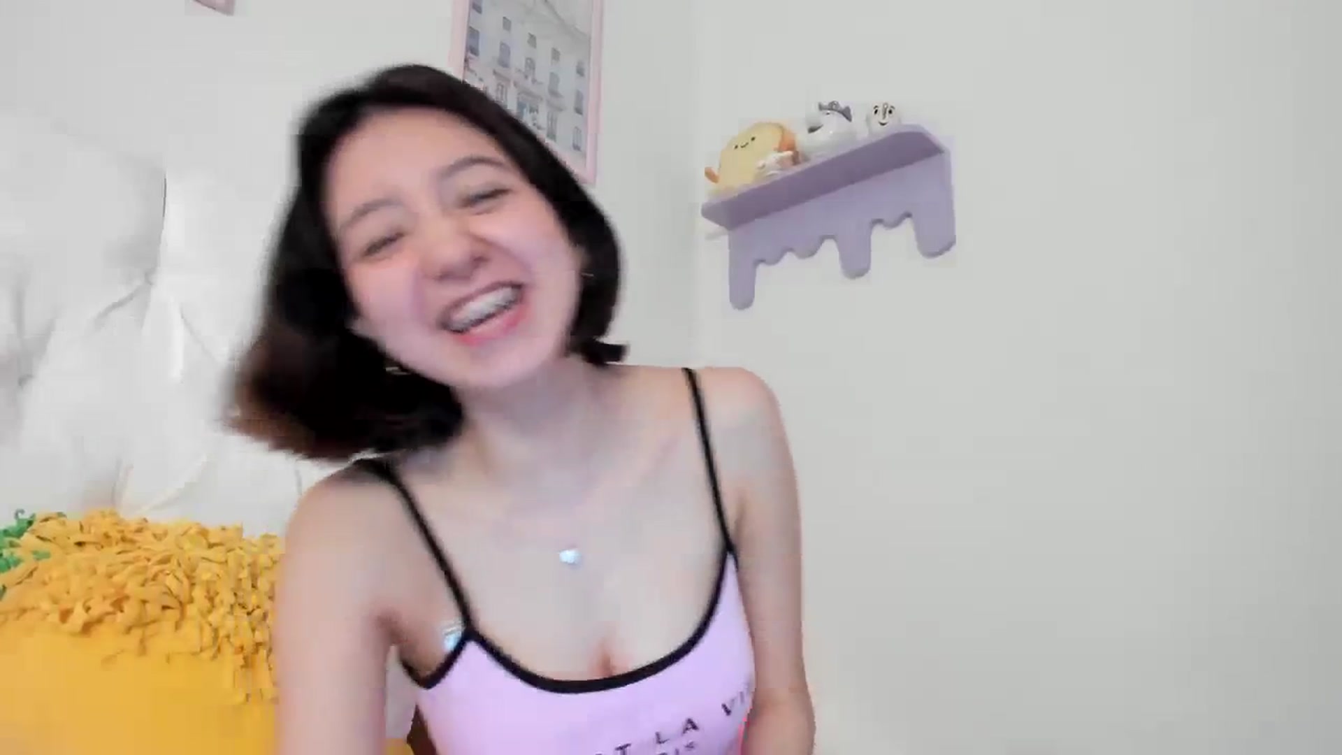 Gallery image thumbnail from Cherrycute666's myfreecams stream on, 08/04/2023, 06:24 image 14 of 20