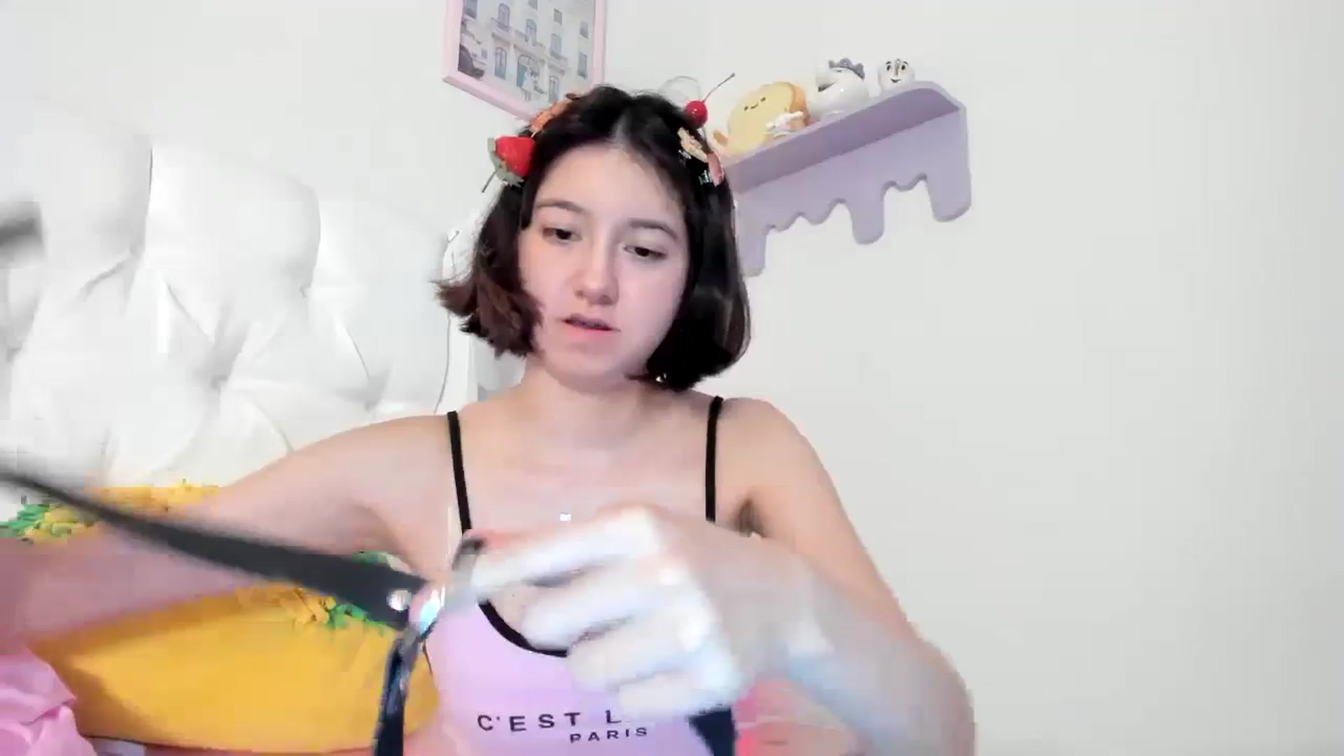 Gallery image thumbnail from Cherrycute666's myfreecams stream on, 08/04/2023, 06:24 image 16 of 20