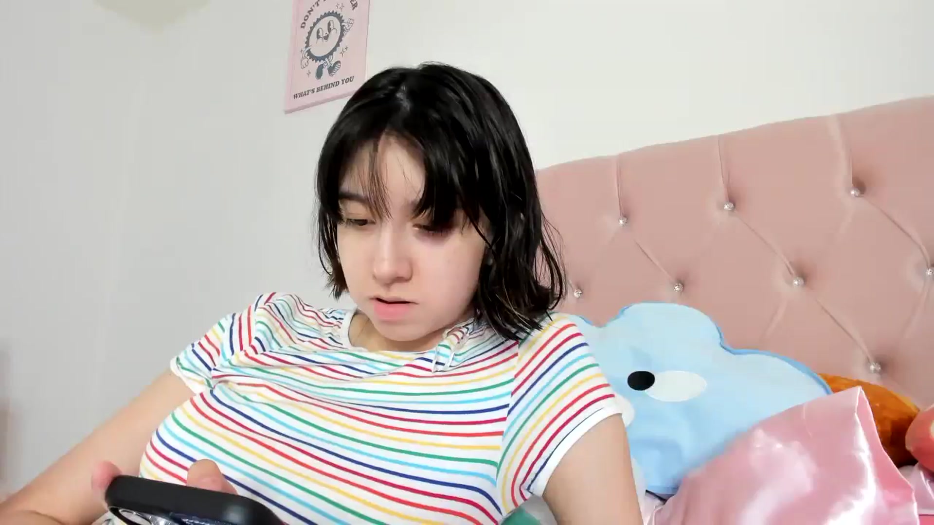 Gallery image thumbnail from Cherrycute666's myfreecams stream on, 08/04/2023, 08:53 image 19 of 20