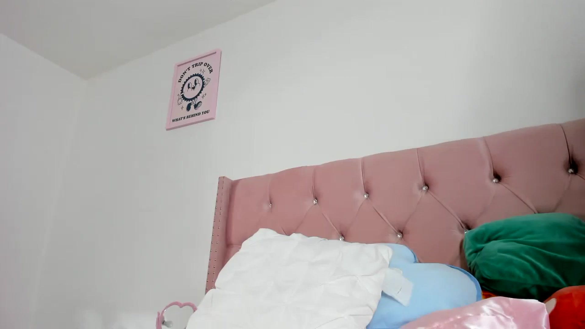 Gallery image thumbnail from Cherrycute666's myfreecams stream on, 08/04/2023, 08:53 image 14 of 20