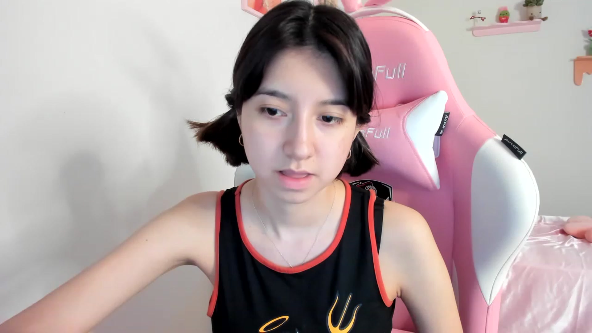 Gallery image thumbnail from Cherrycute666's myfreecams stream on, 08/06/2023, 23:16 image 11 of 20