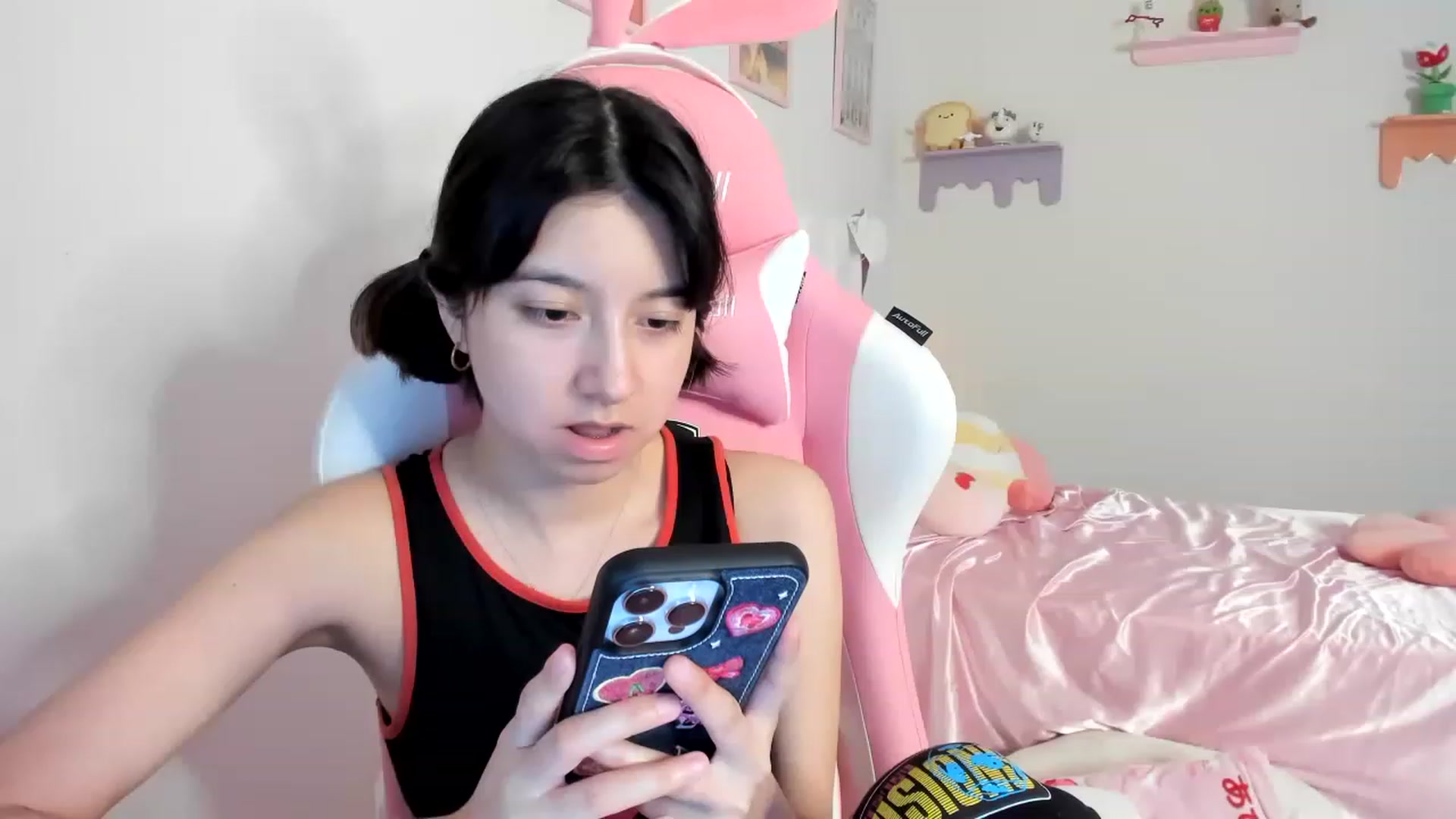 Gallery image thumbnail from Cherrycute666's myfreecams stream on, 08/07/2023, 05:05 image 18 of 20