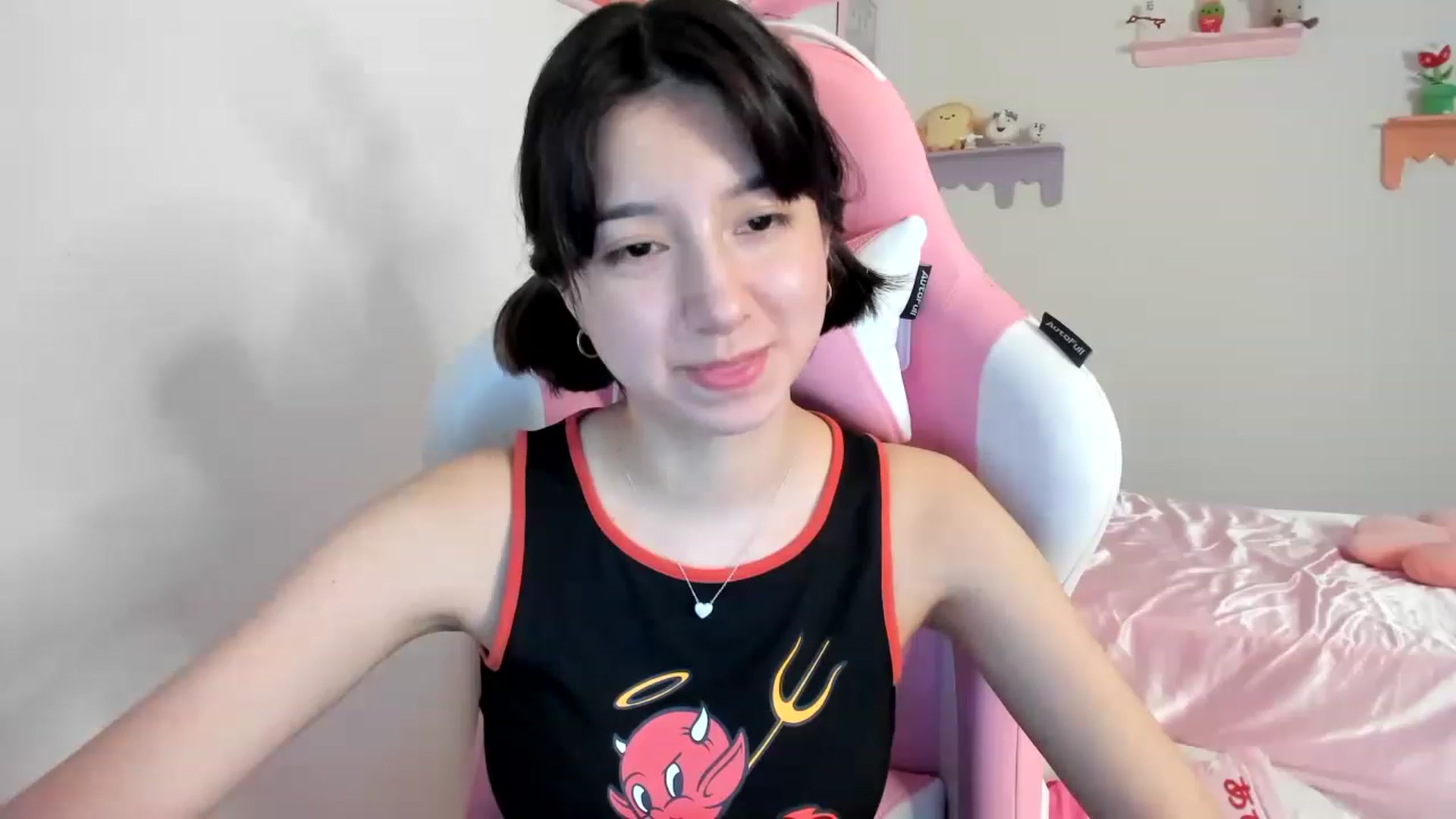 Gallery image thumbnail from Cherrycute666's myfreecams stream on, 08/07/2023, 05:28 image 9 of 20
