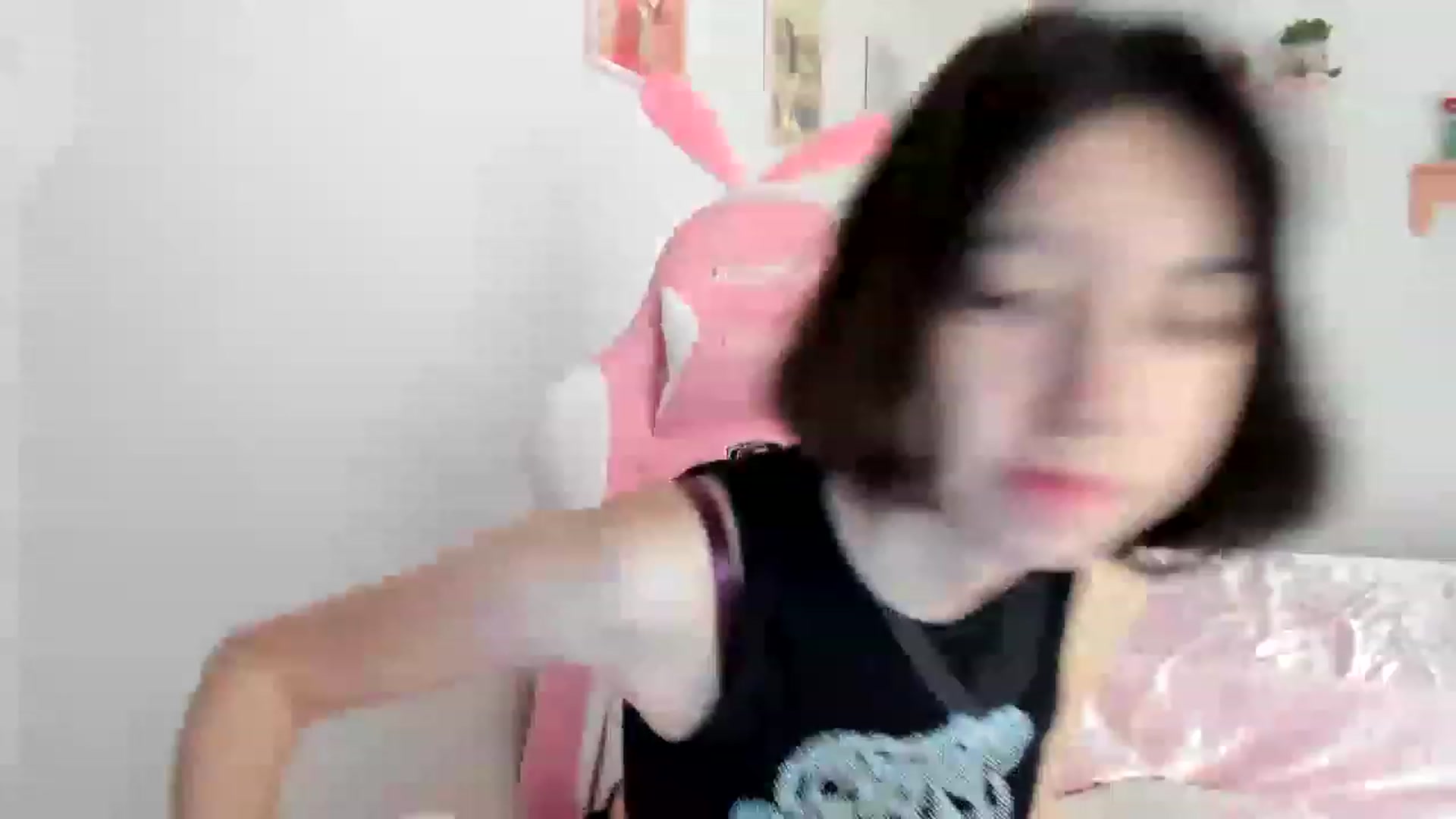 Gallery image thumbnail from Cherrycute666's myfreecams stream on, 08/07/2023, 21:09 image 4 of 20