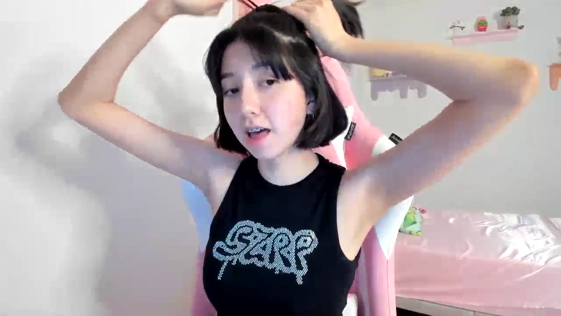 Gallery image thumbnail from Cherrycute666's myfreecams stream on, 08/08/2023, 05:31 image 10 of 20