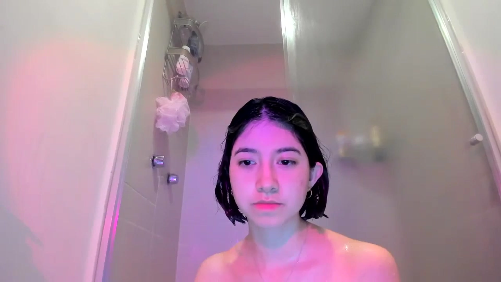 Gallery image thumbnail from Cherrycute666's myfreecams stream on, 08/08/2023, 07:35 image 3 of 20