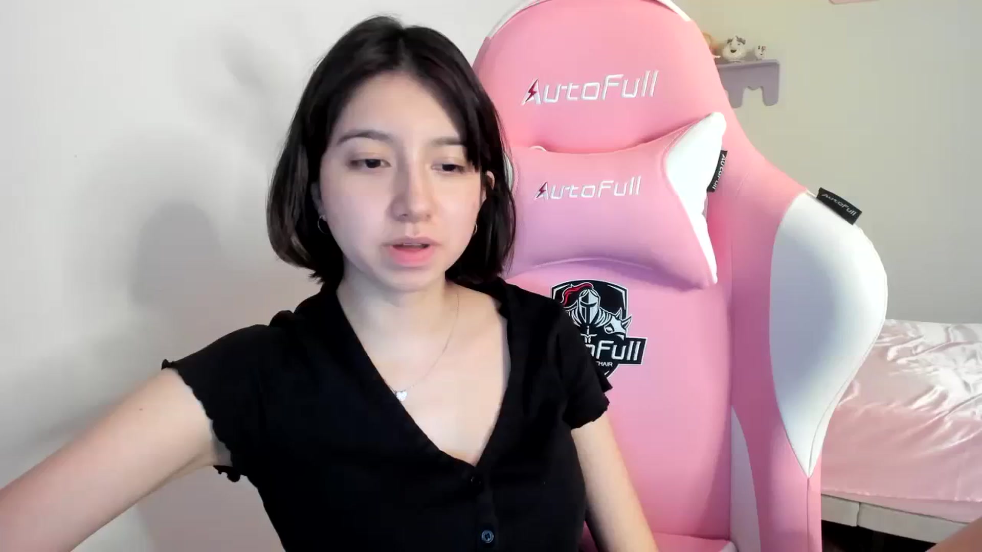Gallery image thumbnail from Cherrycute666's myfreecams stream on, 08/09/2023, 01:28 image 17 of 20
