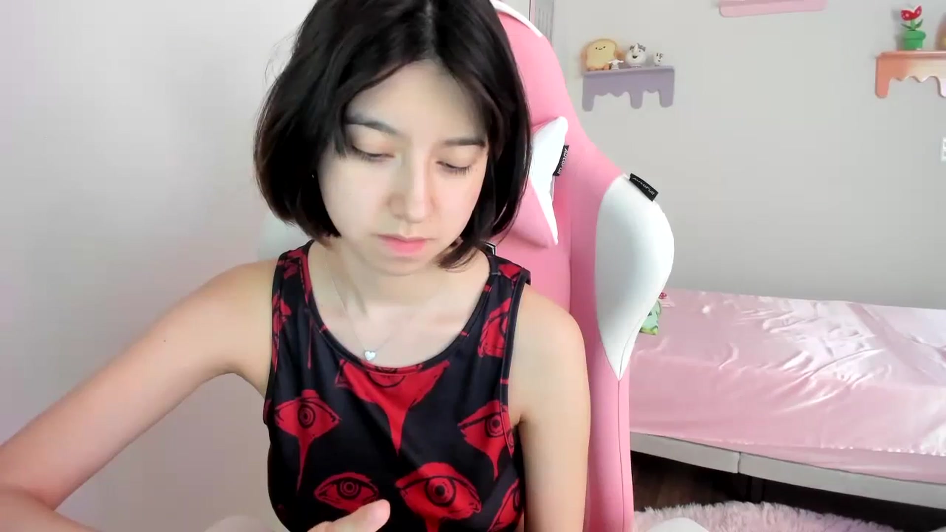 Gallery image thumbnail from Cherrycute666's myfreecams stream on, 08/09/2023, 17:34 image 4 of 20