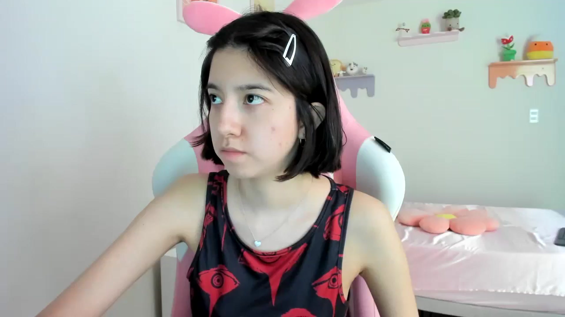 Gallery image thumbnail from Cherrycute666's myfreecams stream on, 08/09/2023, 20:43 image 8 of 20