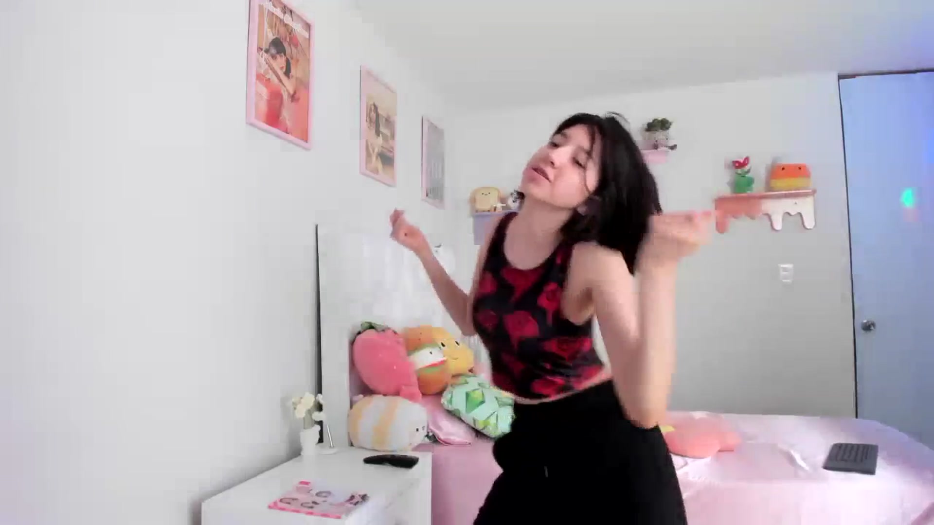 Gallery image thumbnail from Cherrycute666's myfreecams stream on, 08/09/2023, 20:43 image 20 of 20