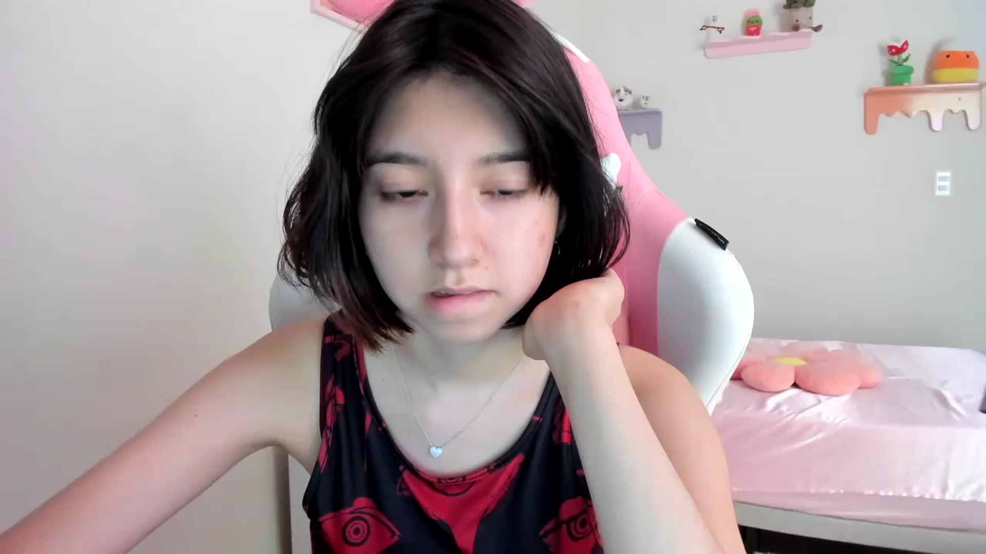 Gallery image thumbnail from Cherrycute666's myfreecams stream on, 08/09/2023, 22:40 image 1 of 20
