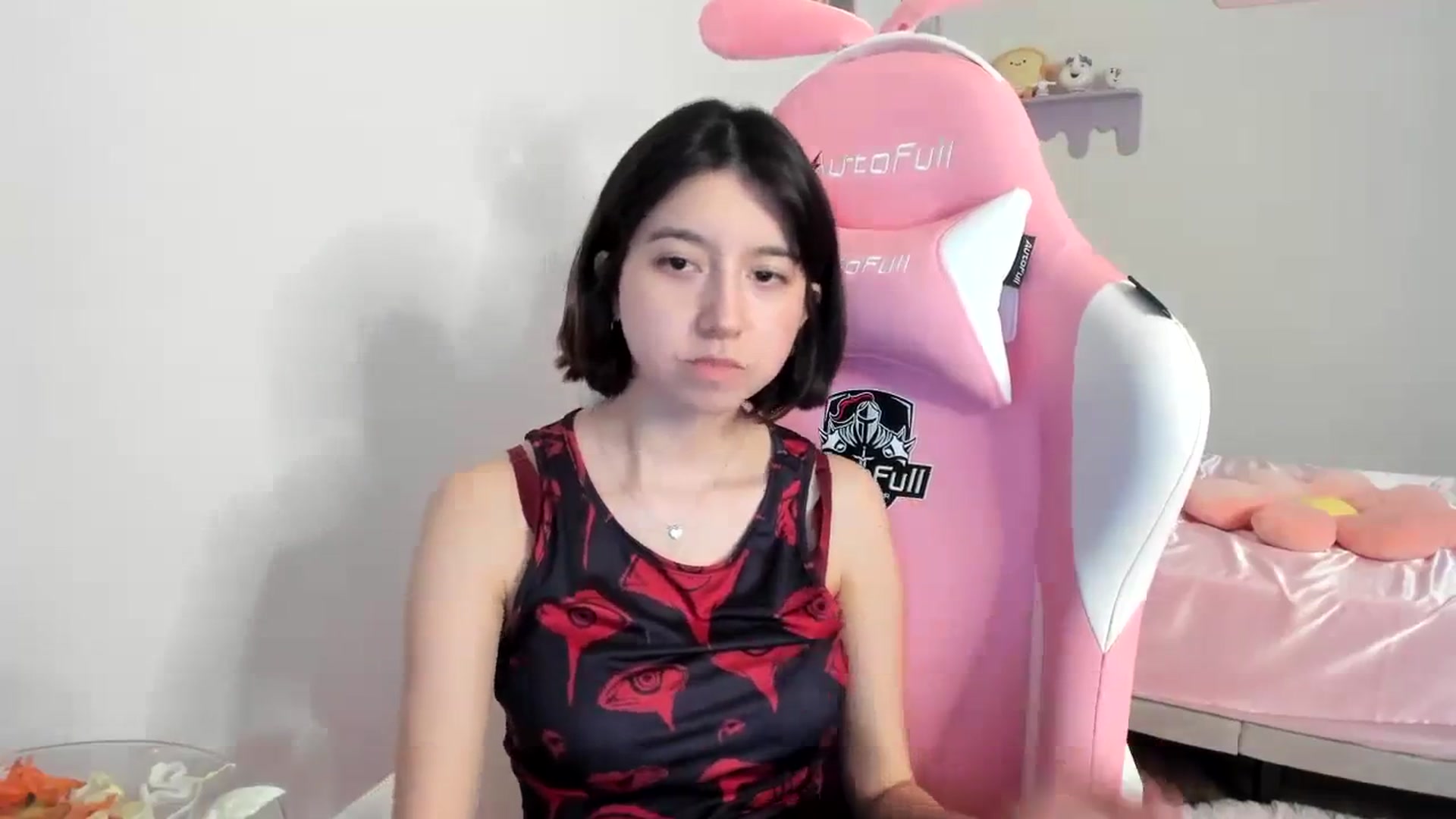 Gallery image thumbnail from Cherrycute666's myfreecams stream on, 08/10/2023, 07:20 image 6 of 20