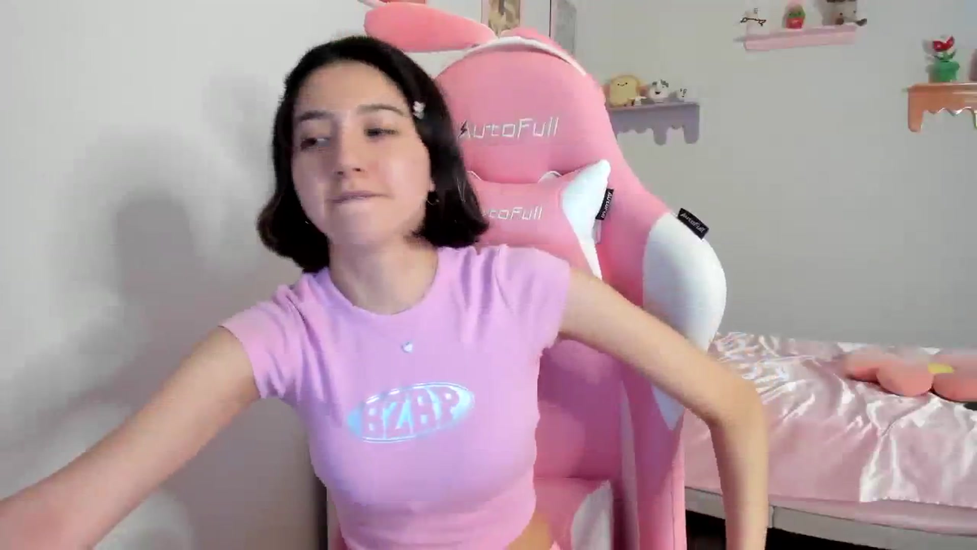 Gallery image thumbnail from Cherrycute666's myfreecams stream on, 08/11/2023, 04:11 image 20 of 20