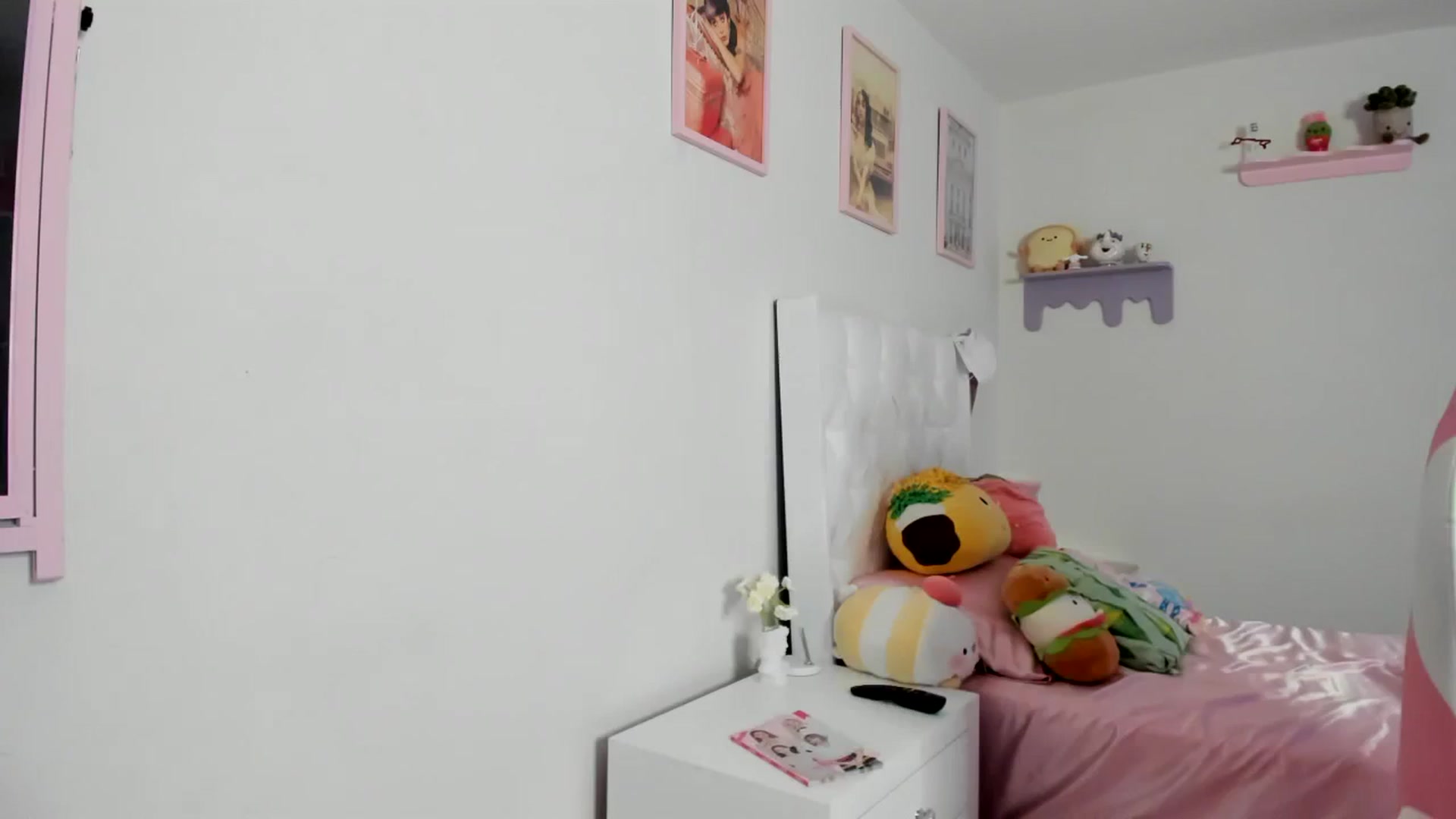 Gallery image thumbnail from Cherrycute666's myfreecams stream on, 08/11/2023, 05:51 image 18 of 20