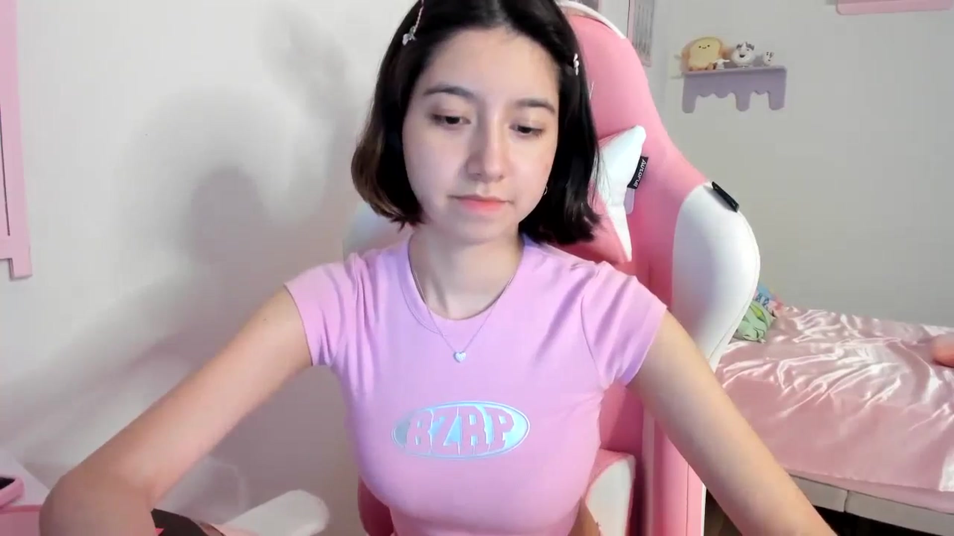 Gallery image thumbnail from Cherrycute666's myfreecams stream on, 08/11/2023, 05:51 image 14 of 20