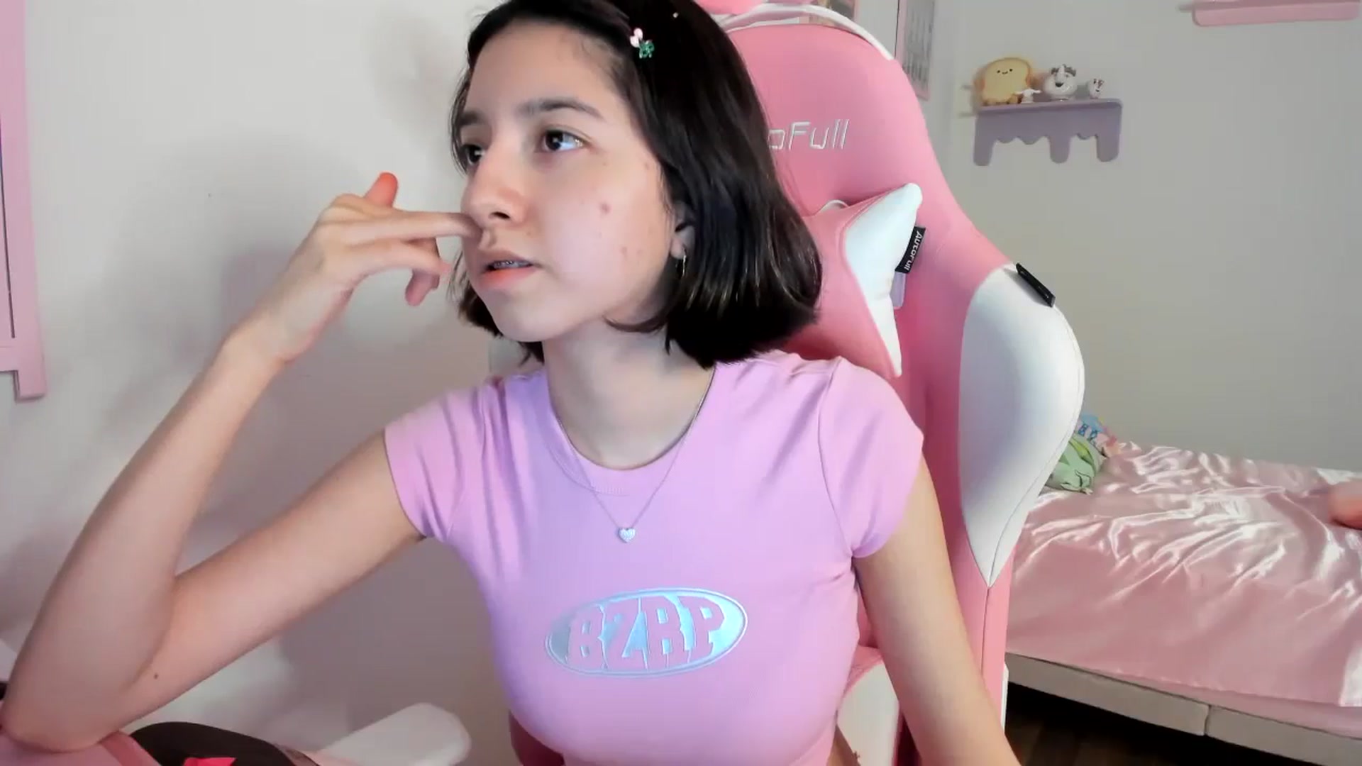 Gallery image thumbnail from Cherrycute666's myfreecams stream on, 08/11/2023, 05:51 image 13 of 20