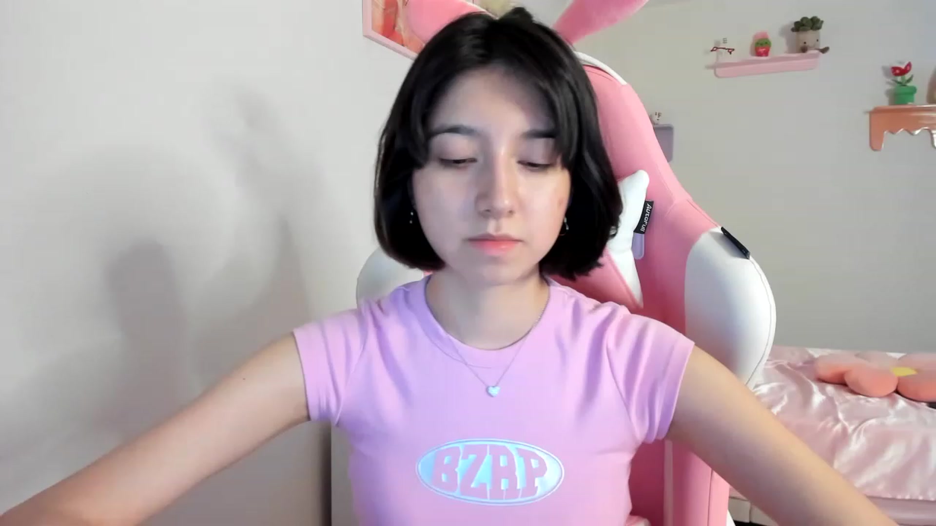 Gallery image thumbnail from Cherrycute666's myfreecams stream on, 08/11/2023, 06:45 image 11 of 20
