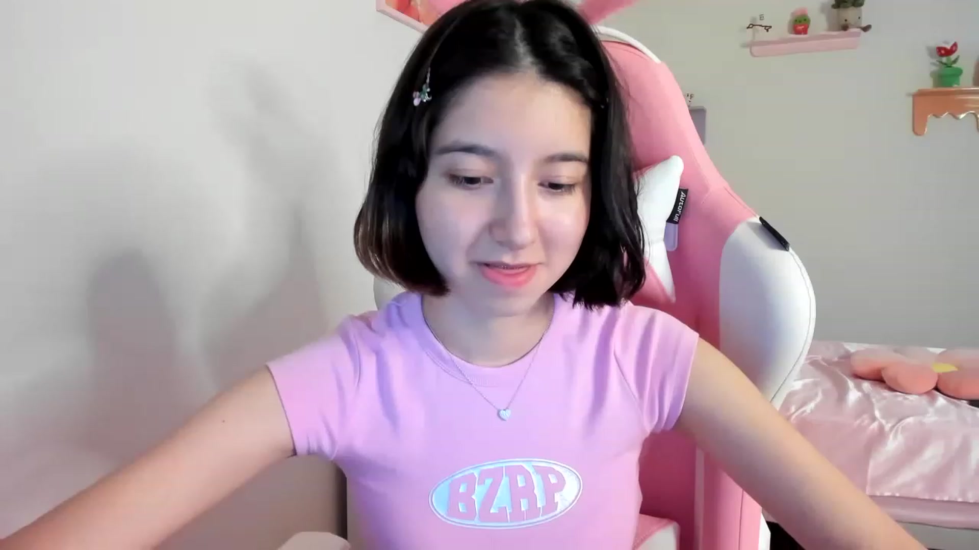 Gallery image thumbnail from Cherrycute666's myfreecams stream on, 08/11/2023, 06:45 image 13 of 20