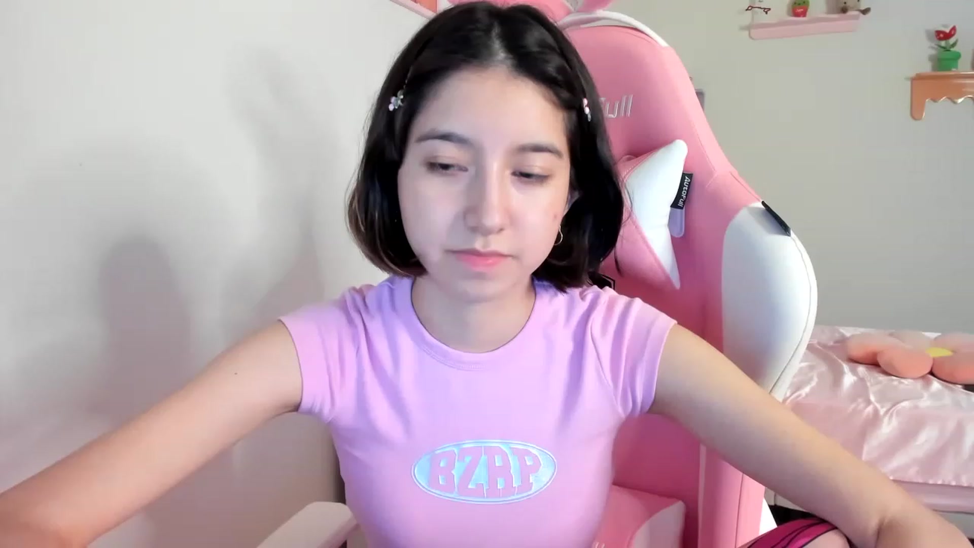 Gallery image thumbnail from Cherrycute666's myfreecams stream on, 08/11/2023, 06:45 image 19 of 20