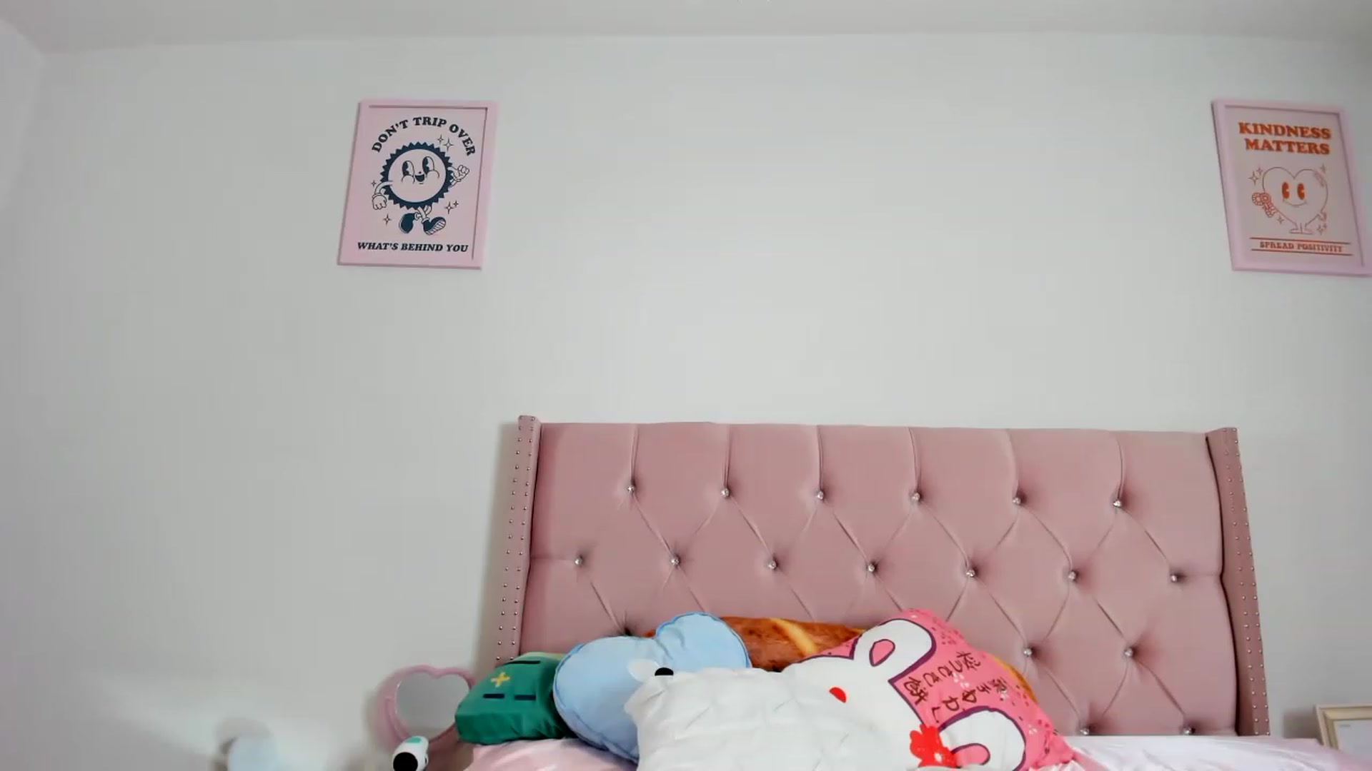 Gallery image thumbnail from Cherrycute666's myfreecams stream on, 08/11/2023, 09:09 image 6 of 20