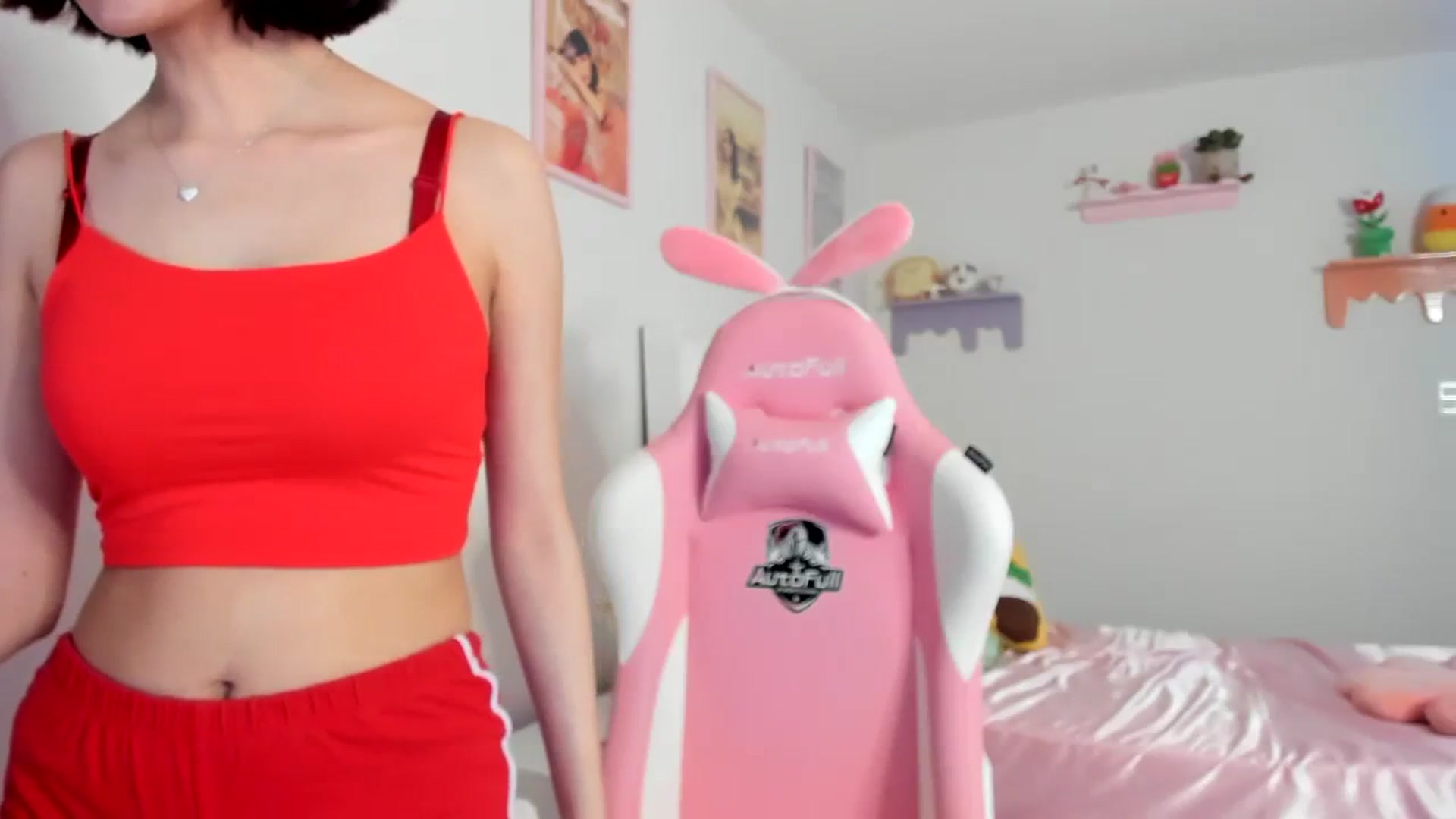 Gallery image thumbnail from Cherrycute666's myfreecams stream on, 08/11/2023, 23:21 image 5 of 20