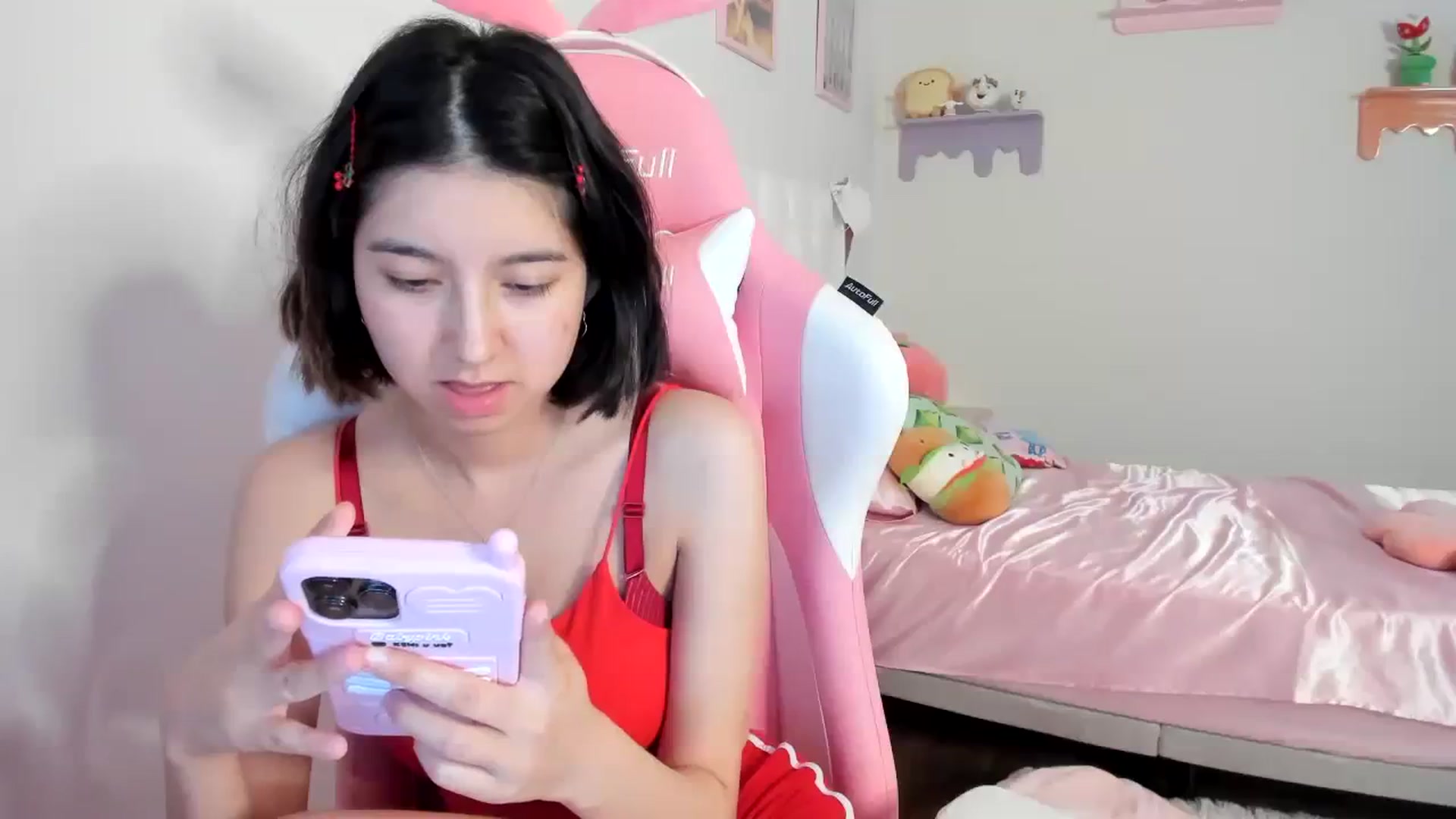 Gallery image thumbnail from Cherrycute666's myfreecams stream on, 08/12/2023, 01:14 image 19 of 20