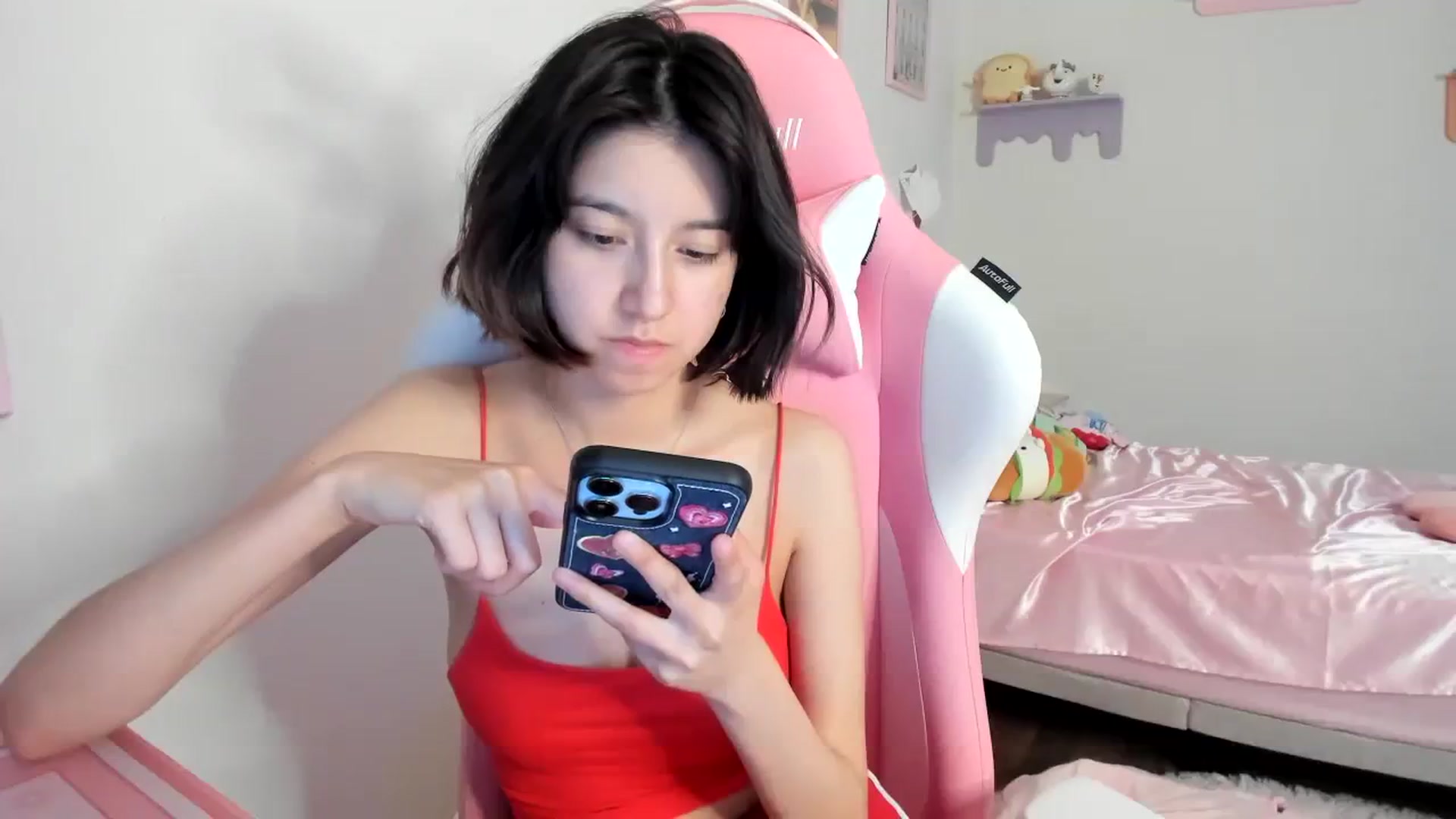 Gallery image thumbnail from Cherrycute666's myfreecams stream on, 08/12/2023, 11:11 image 10 of 20