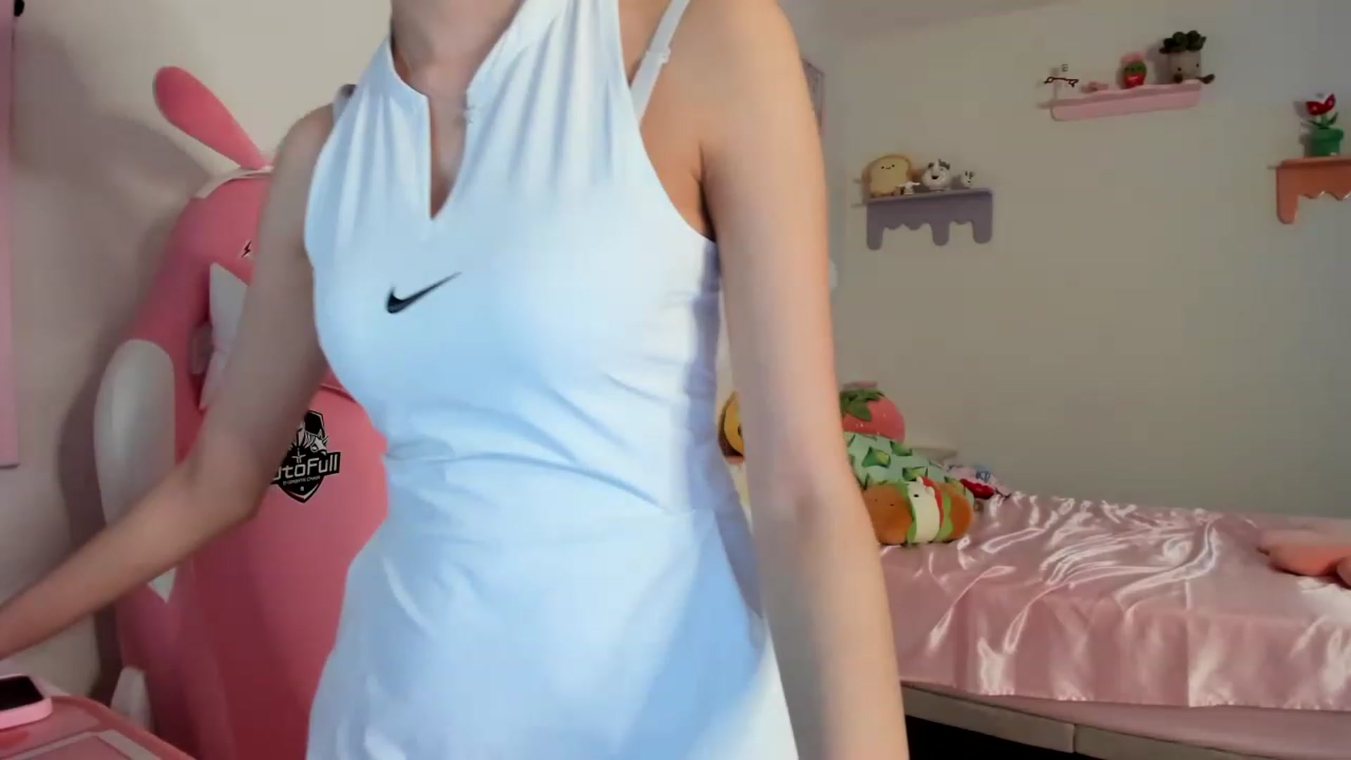 Gallery image thumbnail from Cherrycute666's myfreecams stream on, 08/13/2023, 03:41 image 4 of 20