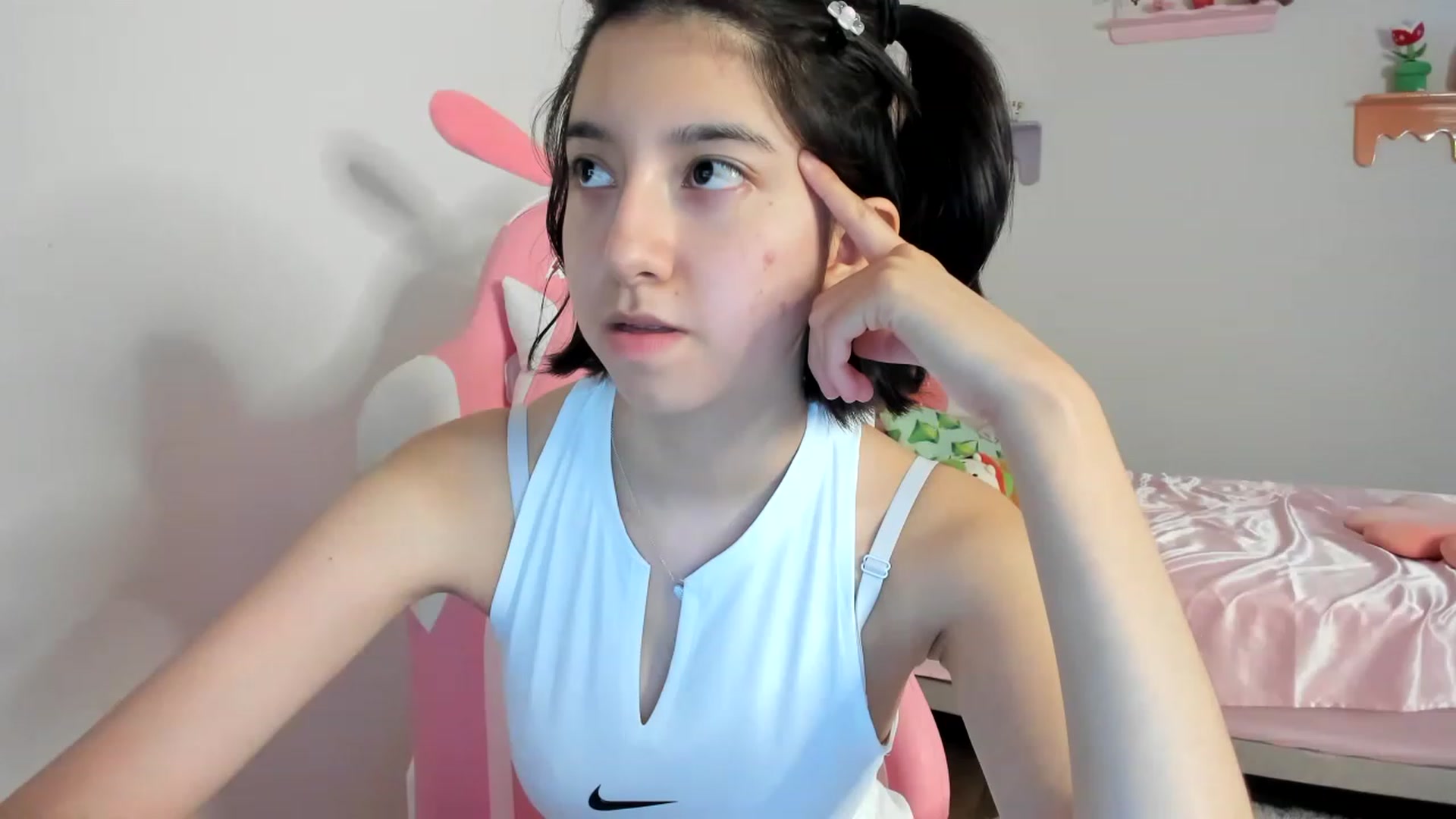 Gallery image thumbnail from Cherrycute666's myfreecams stream on, 08/13/2023, 08:02 image 9 of 20