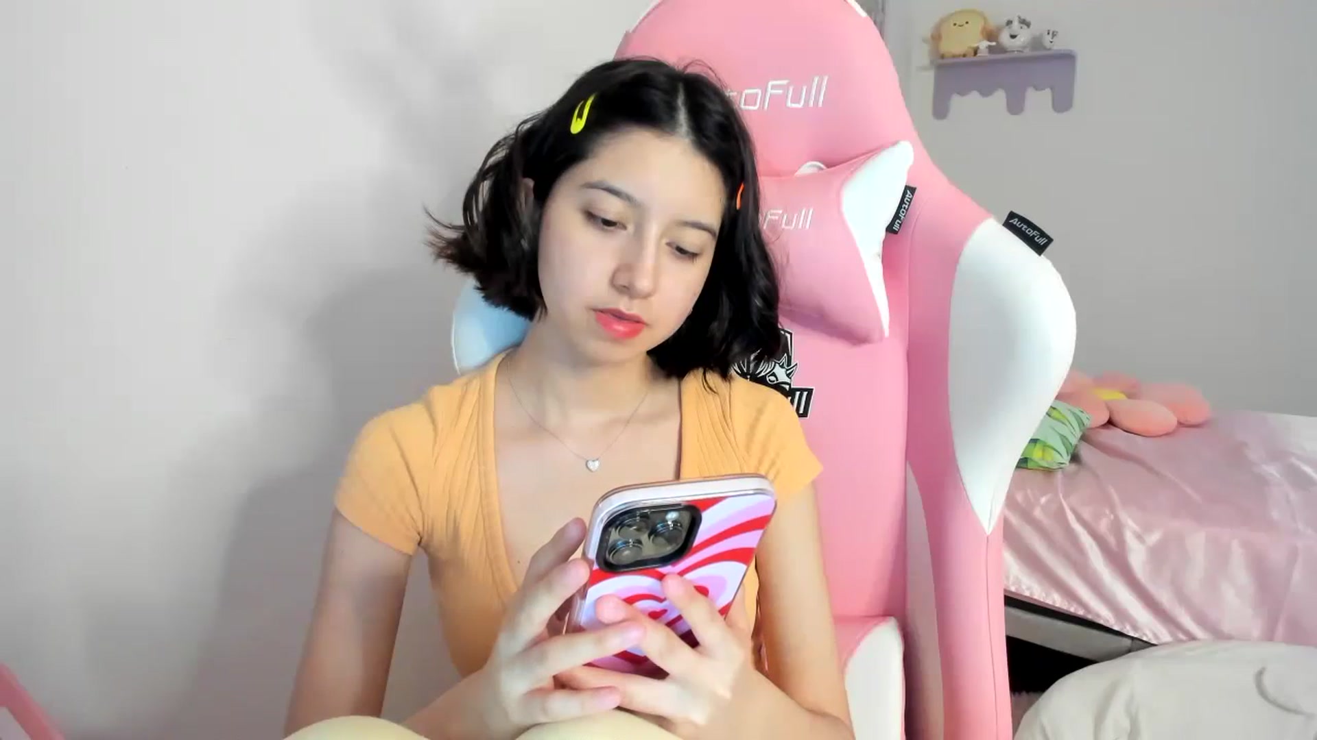 Gallery image thumbnail from Cherrycute666's myfreecams stream on, 08/19/2023, 07:03 image 20 of 20