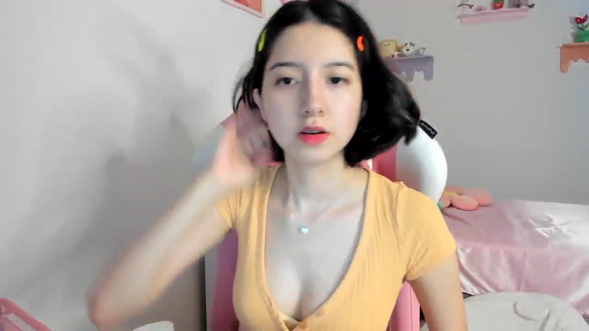 Gallery image thumbnail from Cherrycute666's myfreecams stream on, 08/19/2023, 07:03 image 13 of 20