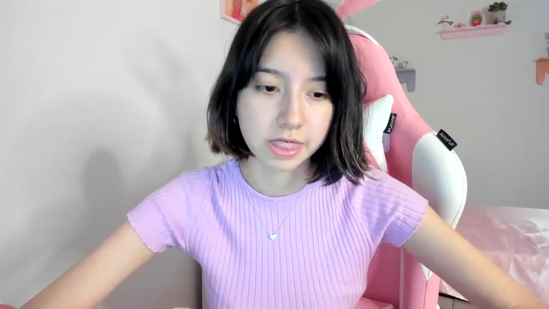 Gallery image thumbnail from Cherrycute666's myfreecams stream on, 08/20/2023, 03:07 image 12 of 20