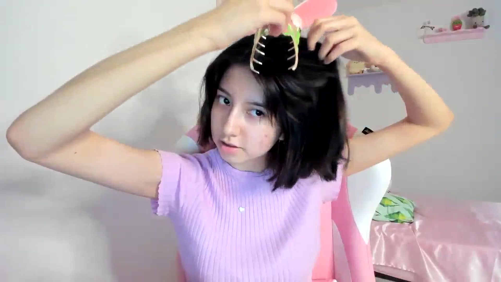 Gallery image thumbnail from Cherrycute666's myfreecams stream on, 08/20/2023, 03:07 image 16 of 20