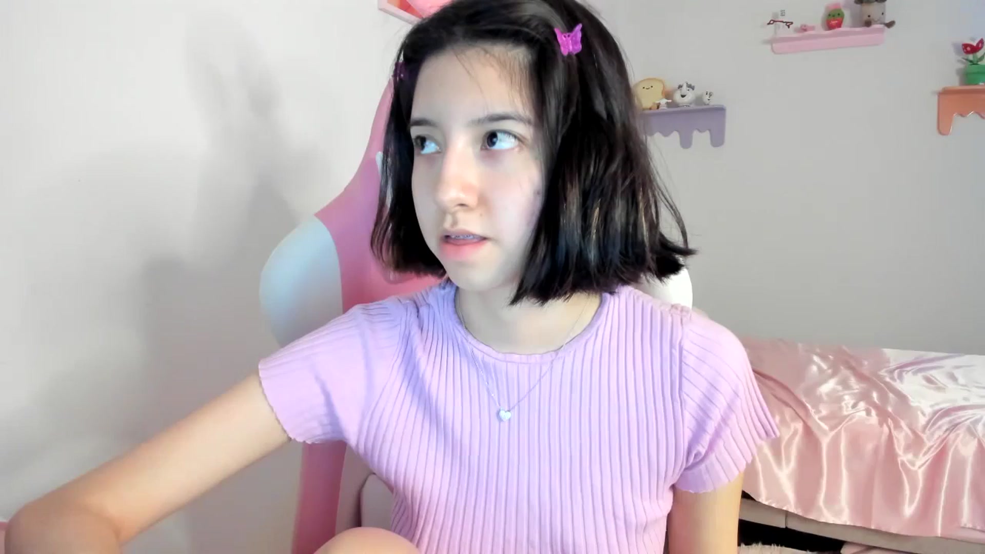Gallery image thumbnail from Cherrycute666's myfreecams stream on, 08/20/2023, 06:03 image 4 of 20